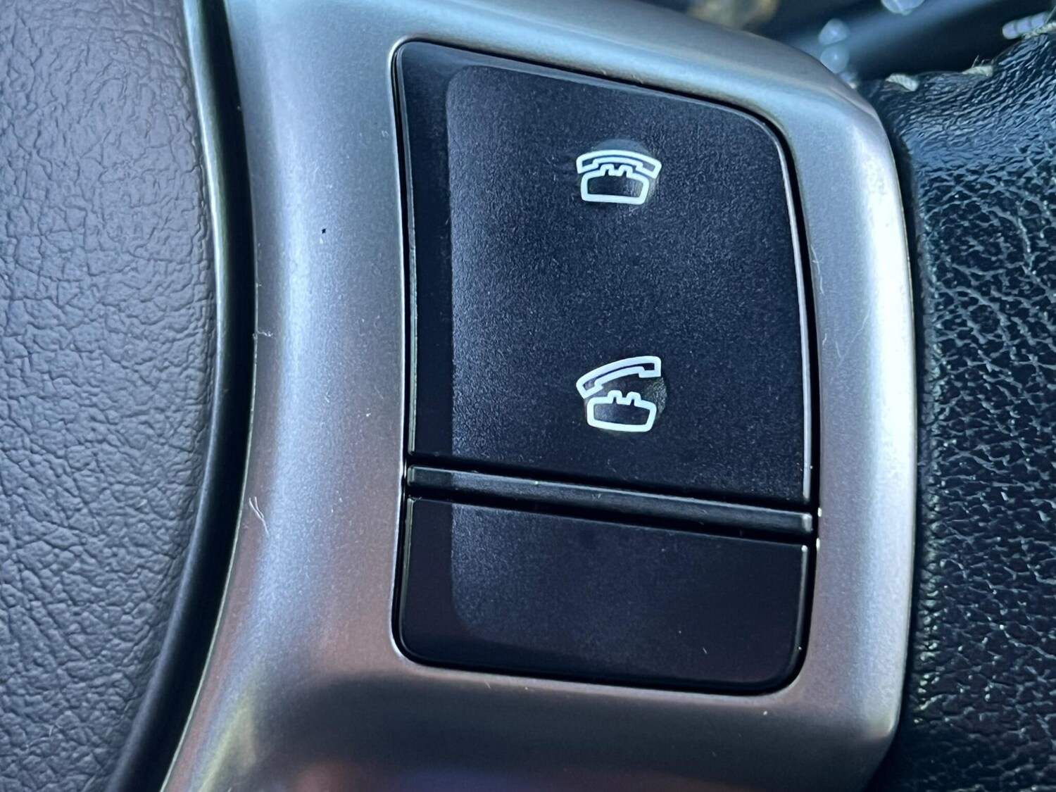 Used Toyota Yaris 2015 for sale - 76953945: Photo 27