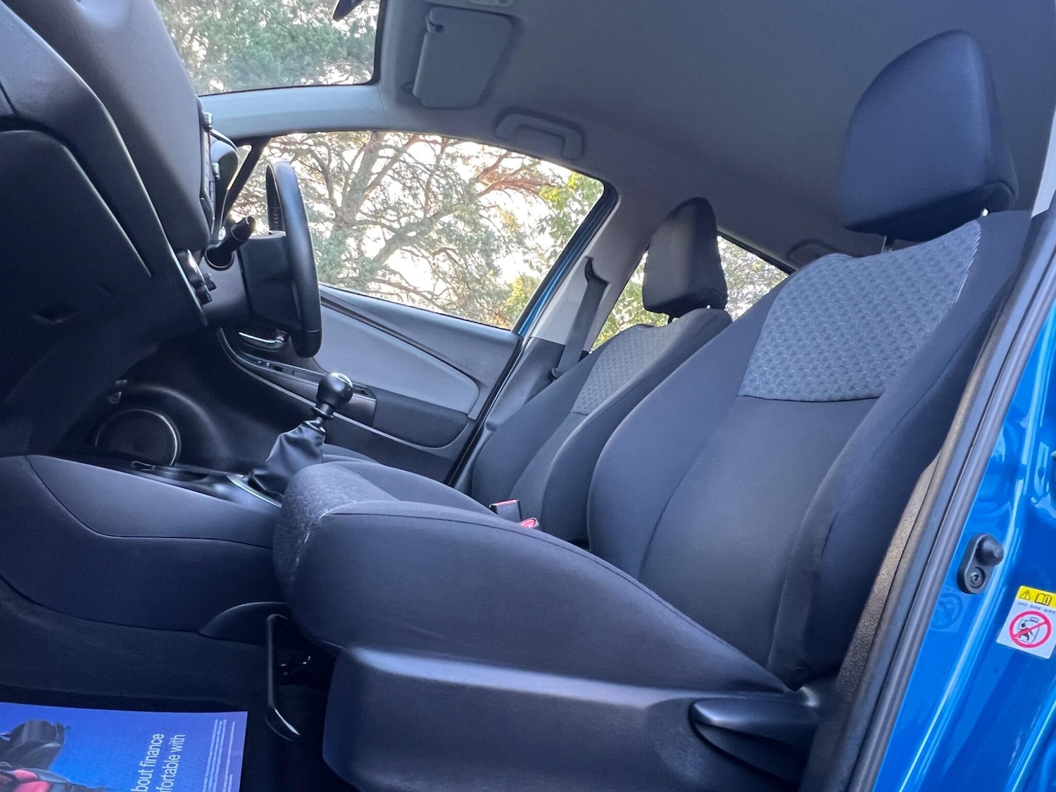 Used Toyota Yaris 2015 for sale - 76953945: Photo 40