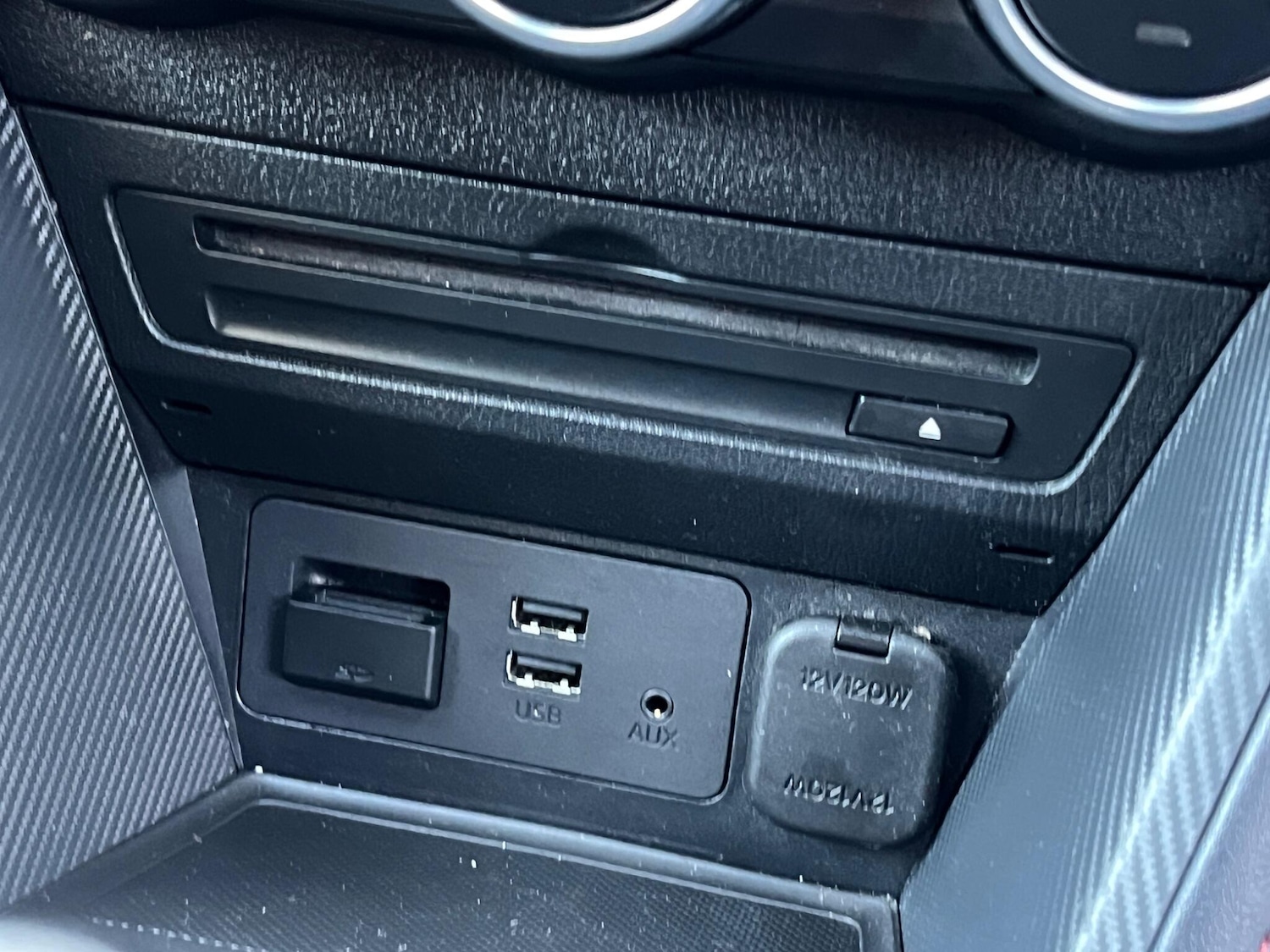 Used Mazda Mazda2 2016 for sale - 76953240: Photo 28