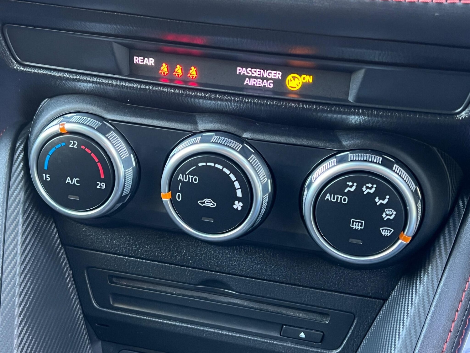 Used Mazda Mazda2 2016 for sale - 76953240: Photo 29