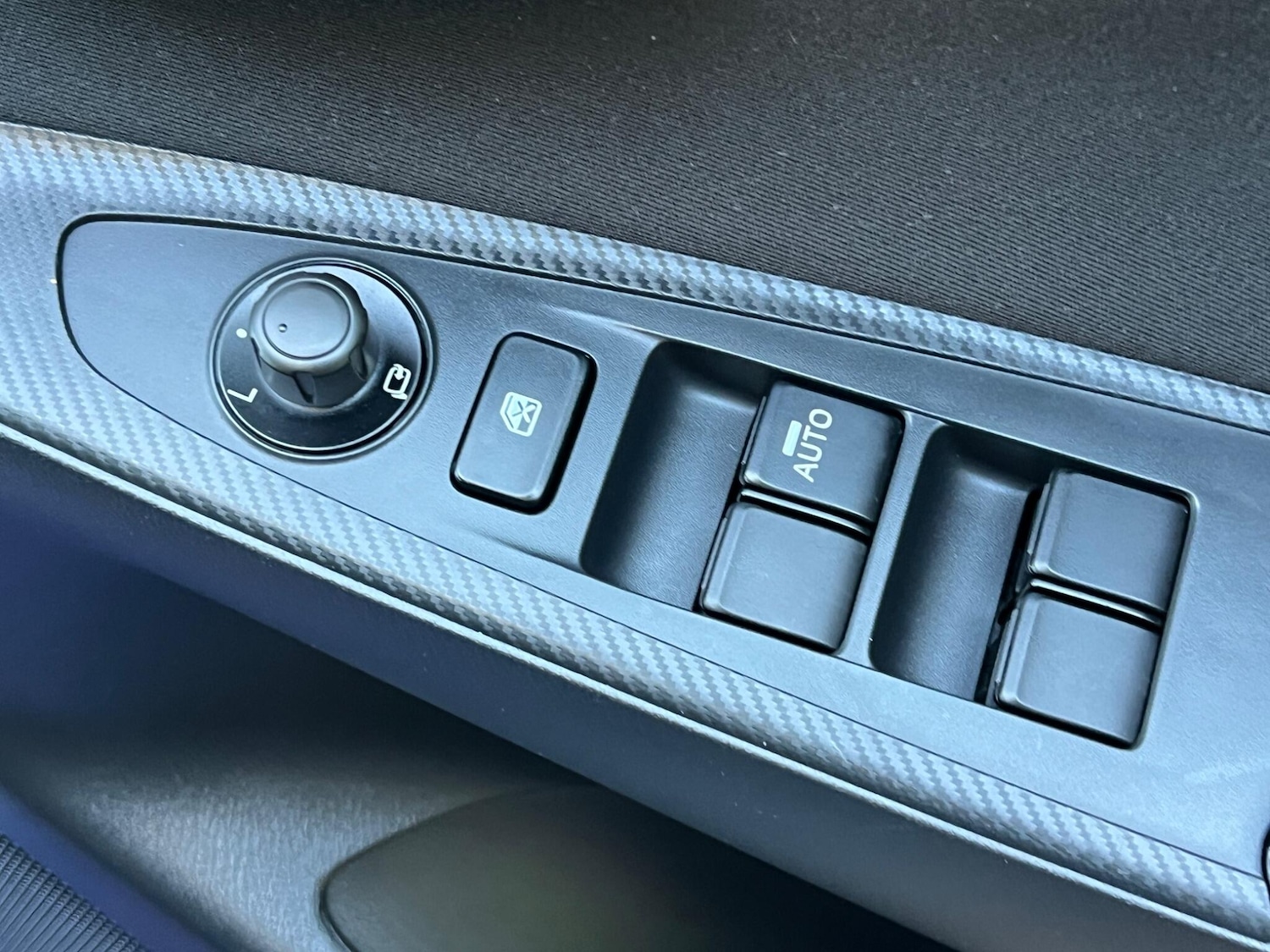 Used Mazda Mazda2 2016 for sale - 76953240: Photo 37