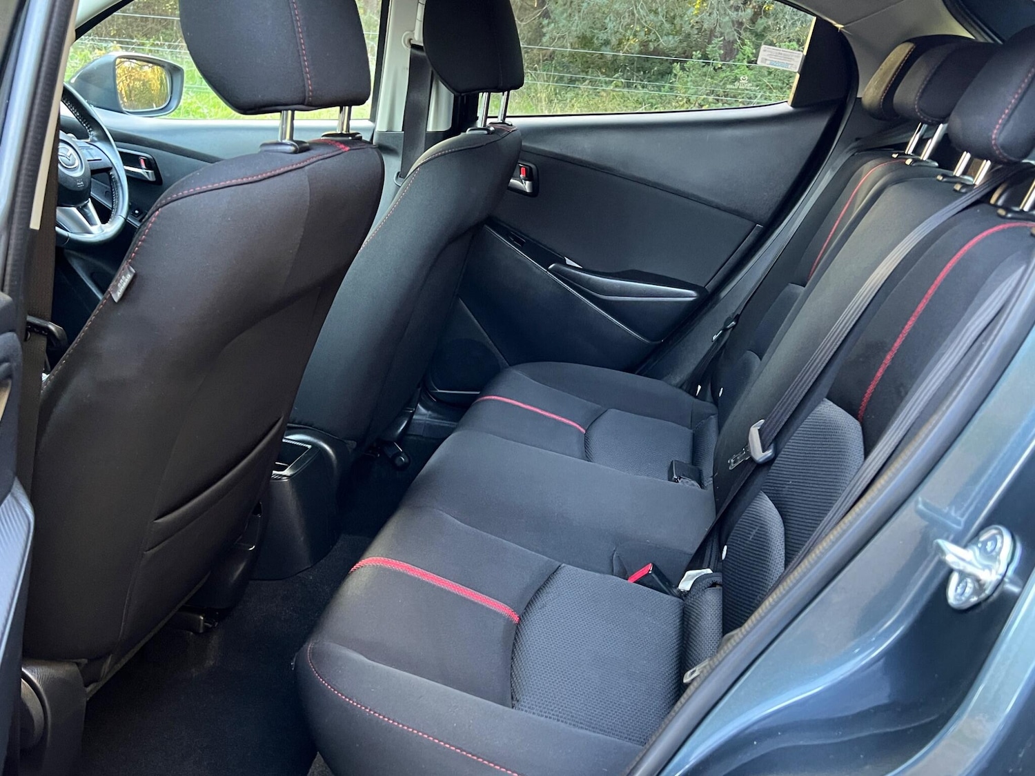 Used Mazda Mazda2 2016 for sale - 76953240: Photo 46