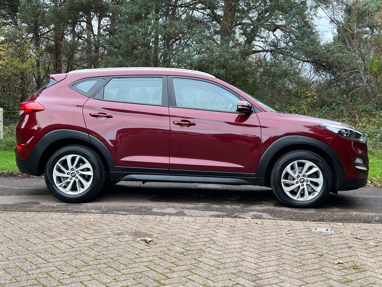 Used Hyundai TUCSON 2016 for sale - 76953248: Photo 3