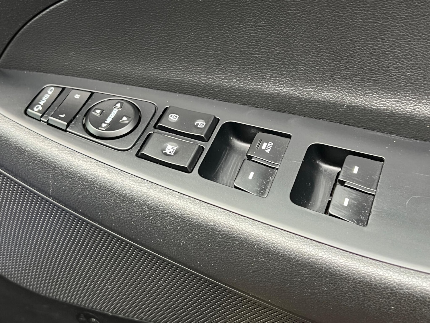 Used Hyundai TUCSON 2016 for sale - 76953248: Photo 56