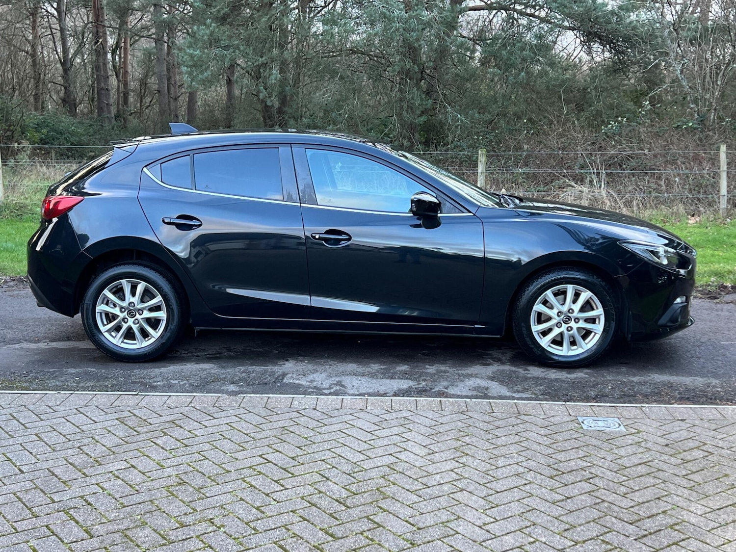Used Mazda Mazda3 2014 for sale - 77440960: Photo 17