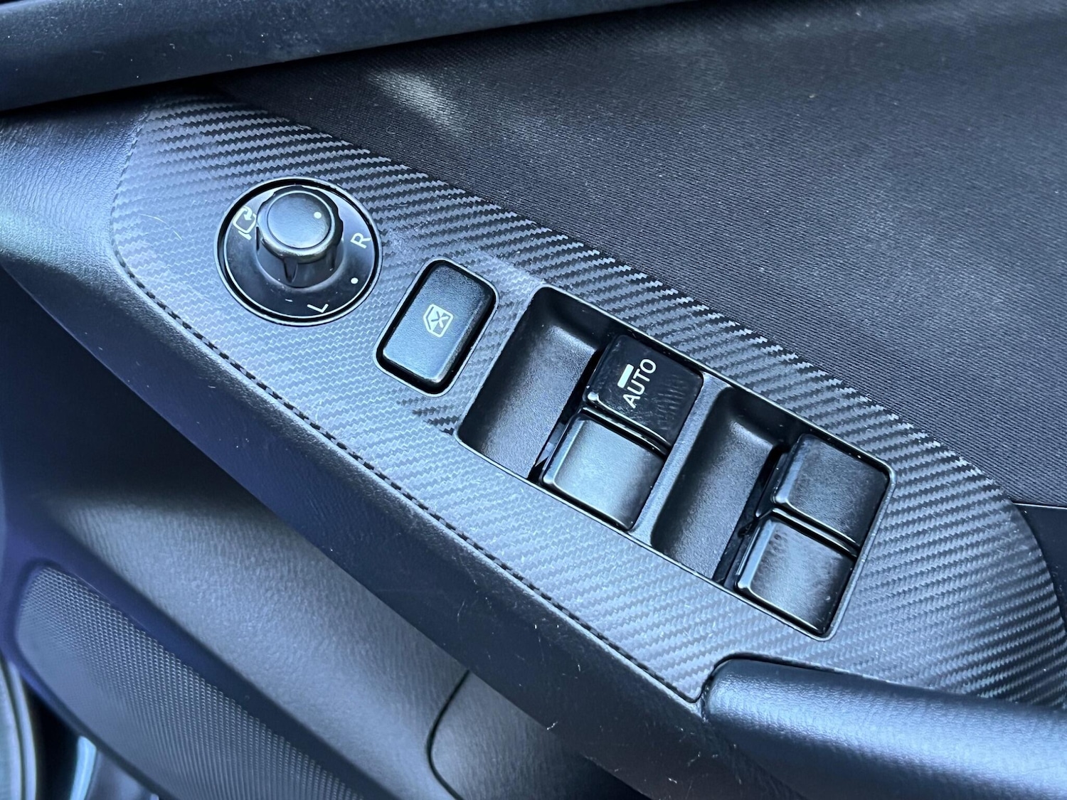 Used Mazda Mazda3 2014 for sale - 77440960: Photo 37