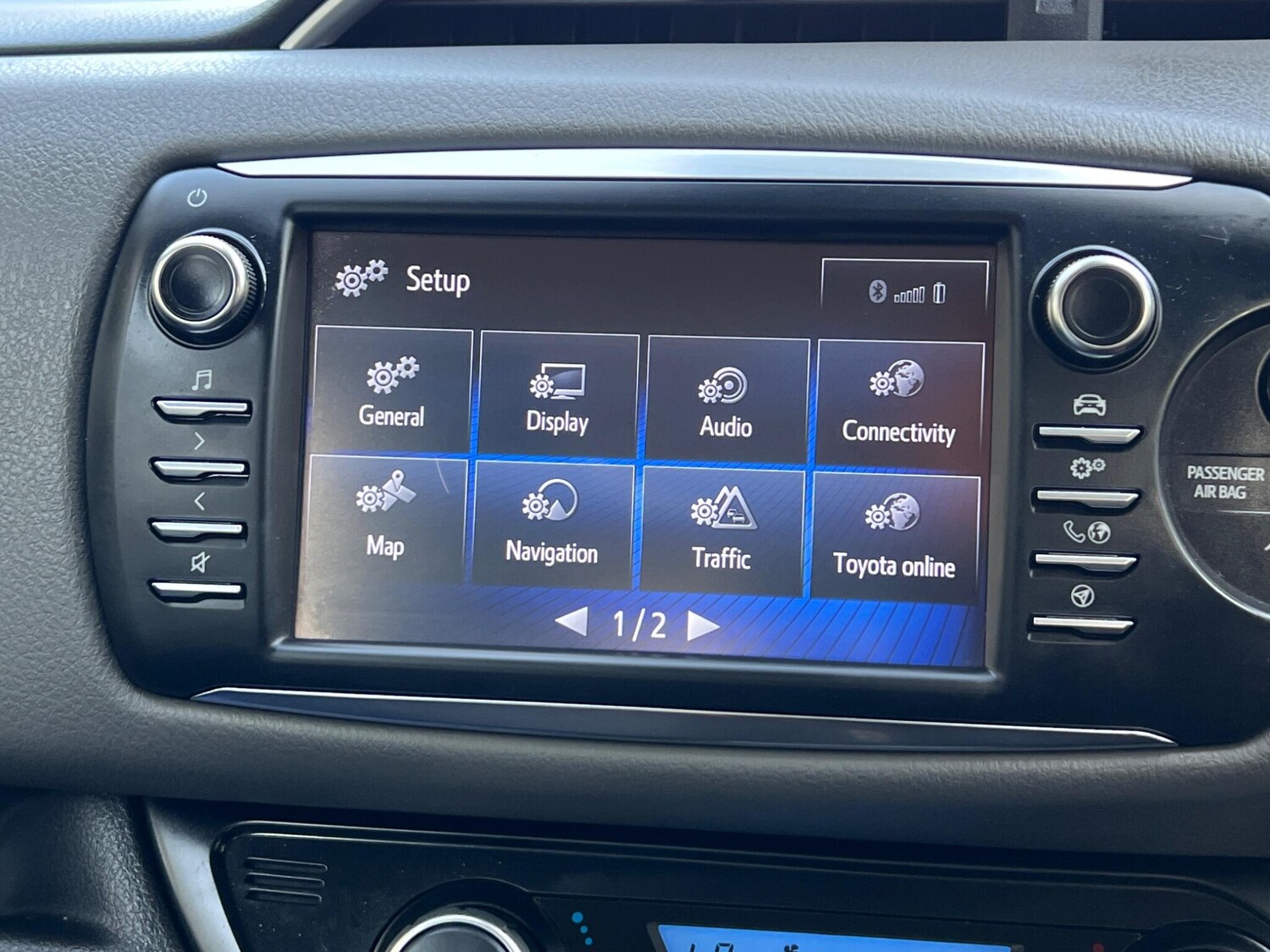 Used Toyota Yaris 2017 for sale - 78170192: Photo 22