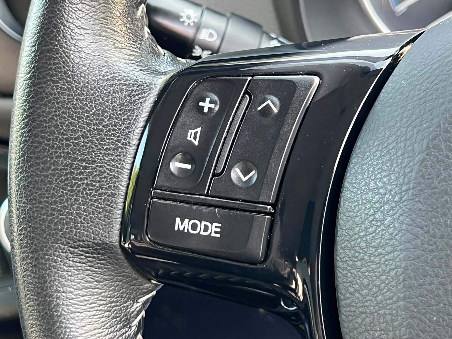 Used Toyota Yaris 2017 for sale - 78170192: Photo 30