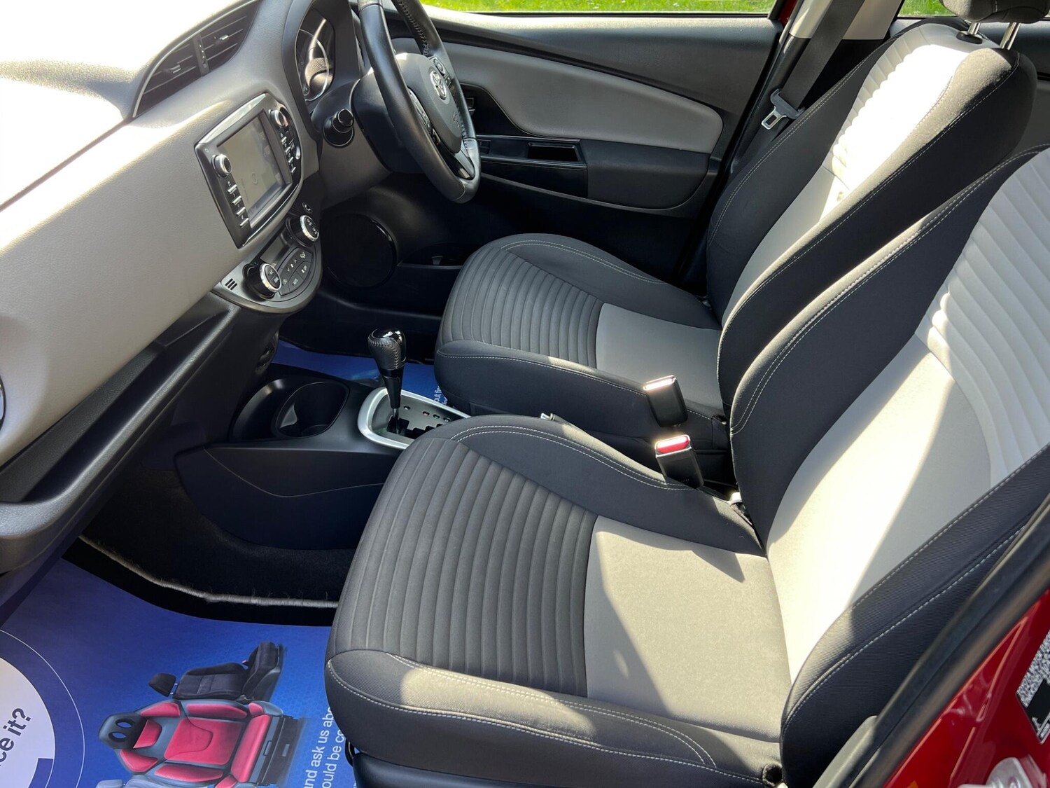 Used Toyota Yaris 2017 for sale - 78170192: Photo 50