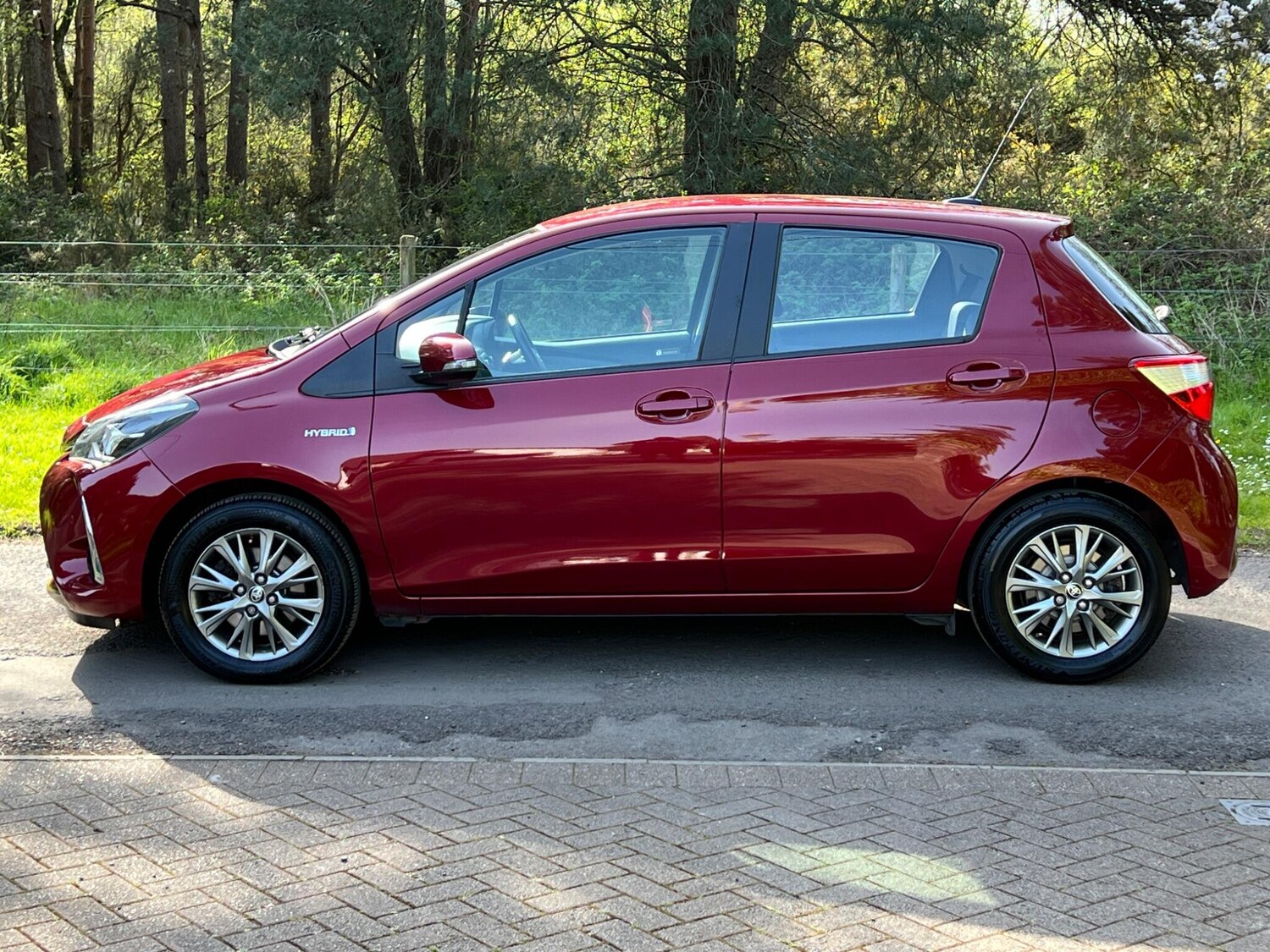 Used Toyota Yaris 2017 for sale - 78170192: Photo 54