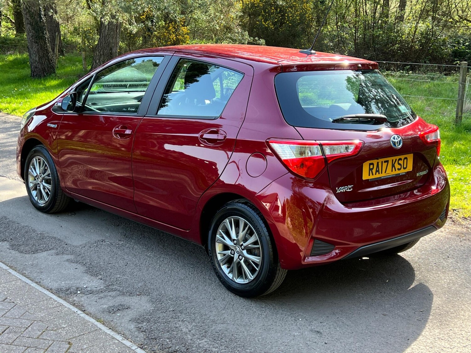 Used Toyota Yaris 2017 for sale - 78170192: Photo 56