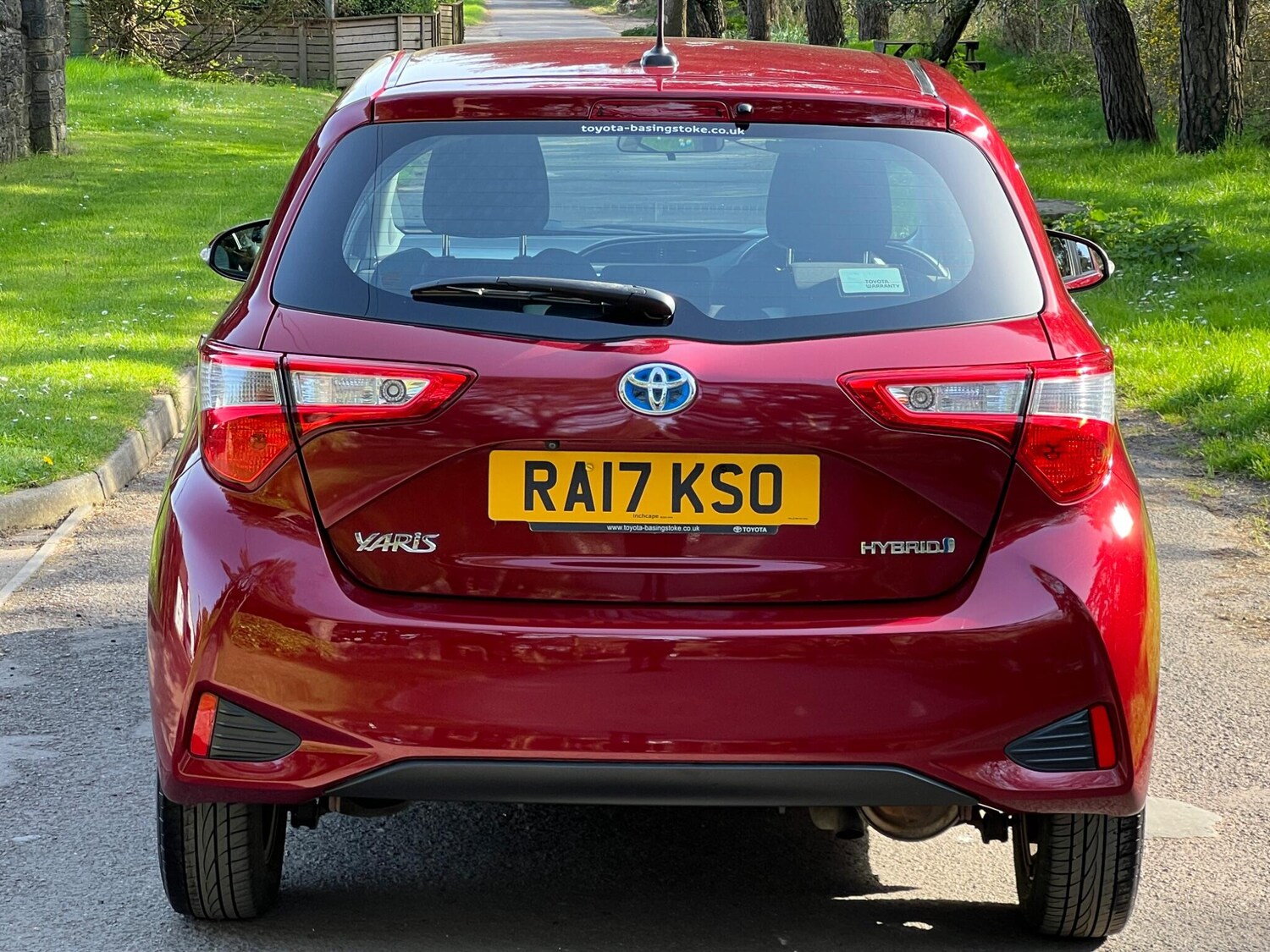 Used Toyota Yaris 2017 for sale - 78170192: Photo 60