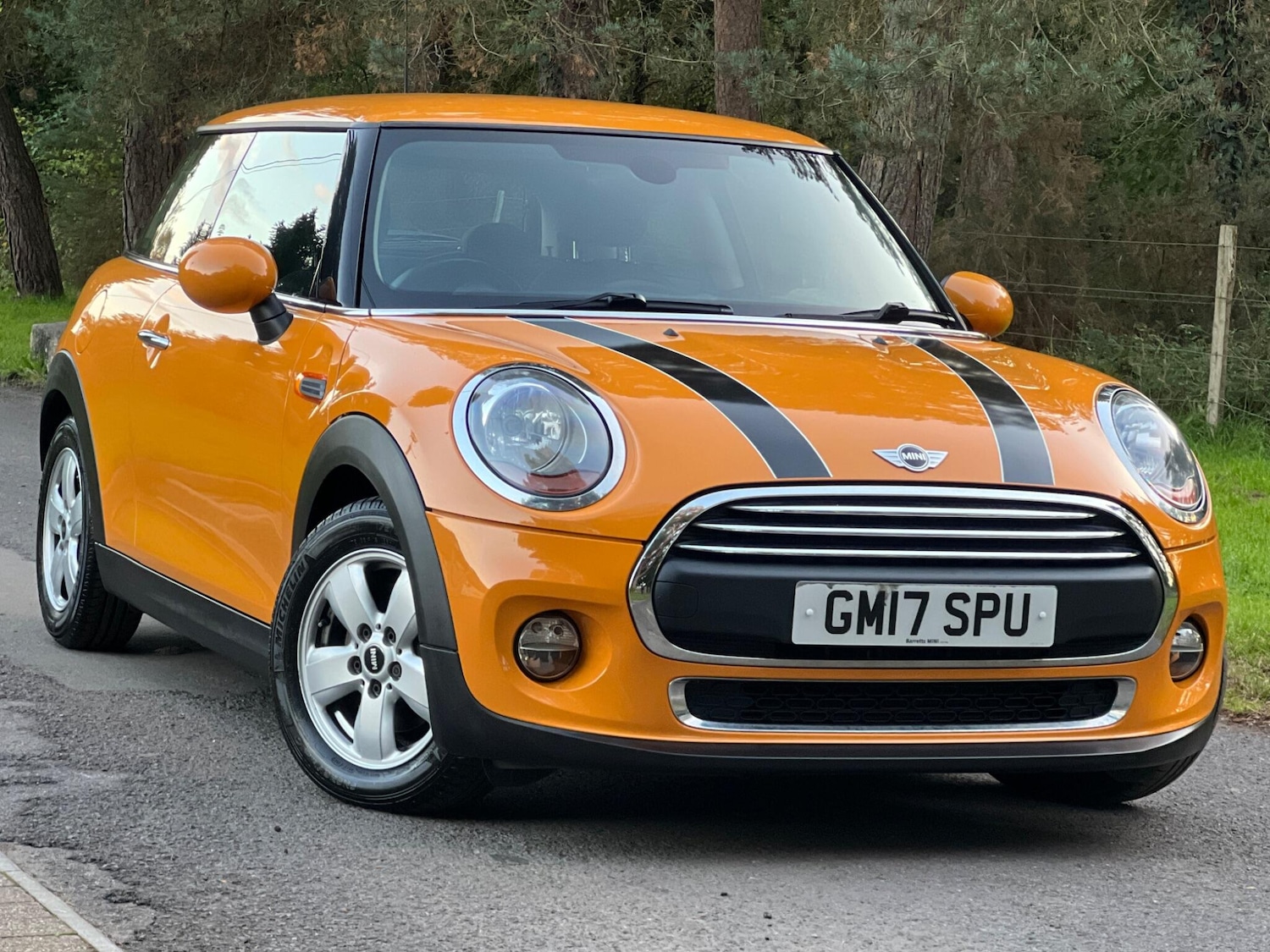 Used MINI Hatch 2017 for sale - 76953910: Photo 1