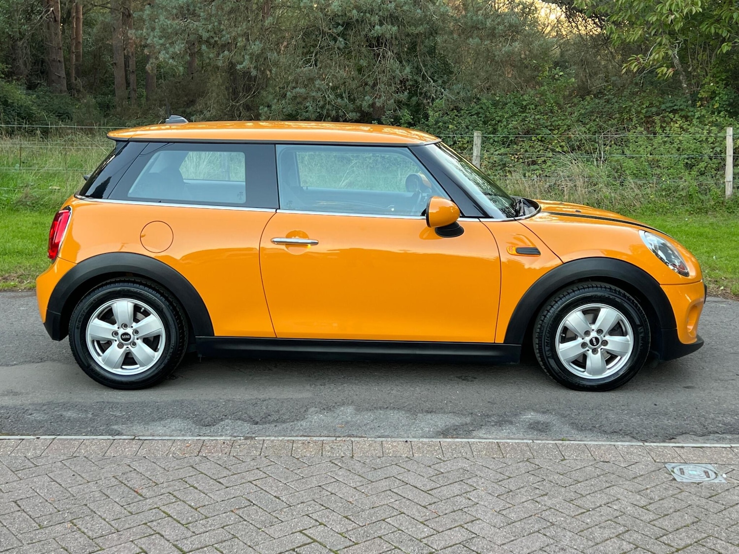 Used MINI Hatch 2017 for sale - 76953910: Photo 19