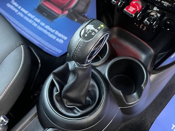 Used MINI Hatch 2017 for sale - 76953910: Photo