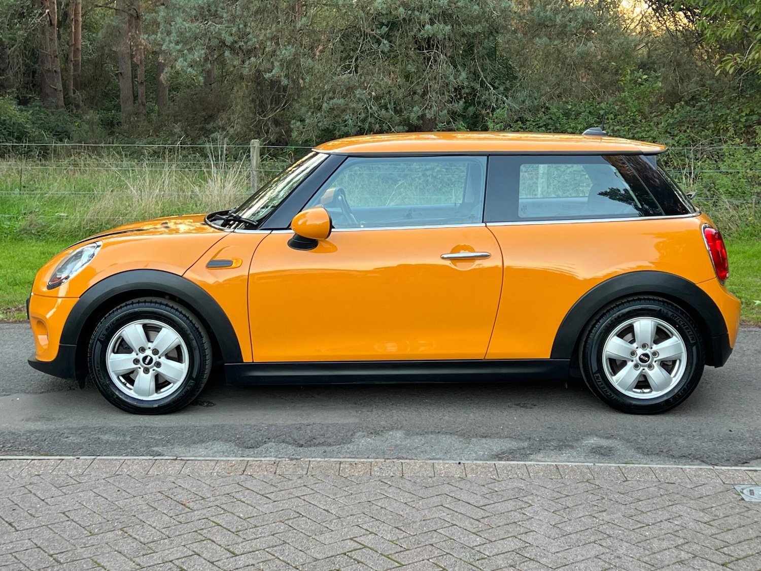 Used MINI Hatch 2017 for sale - 76953910: Photo 48