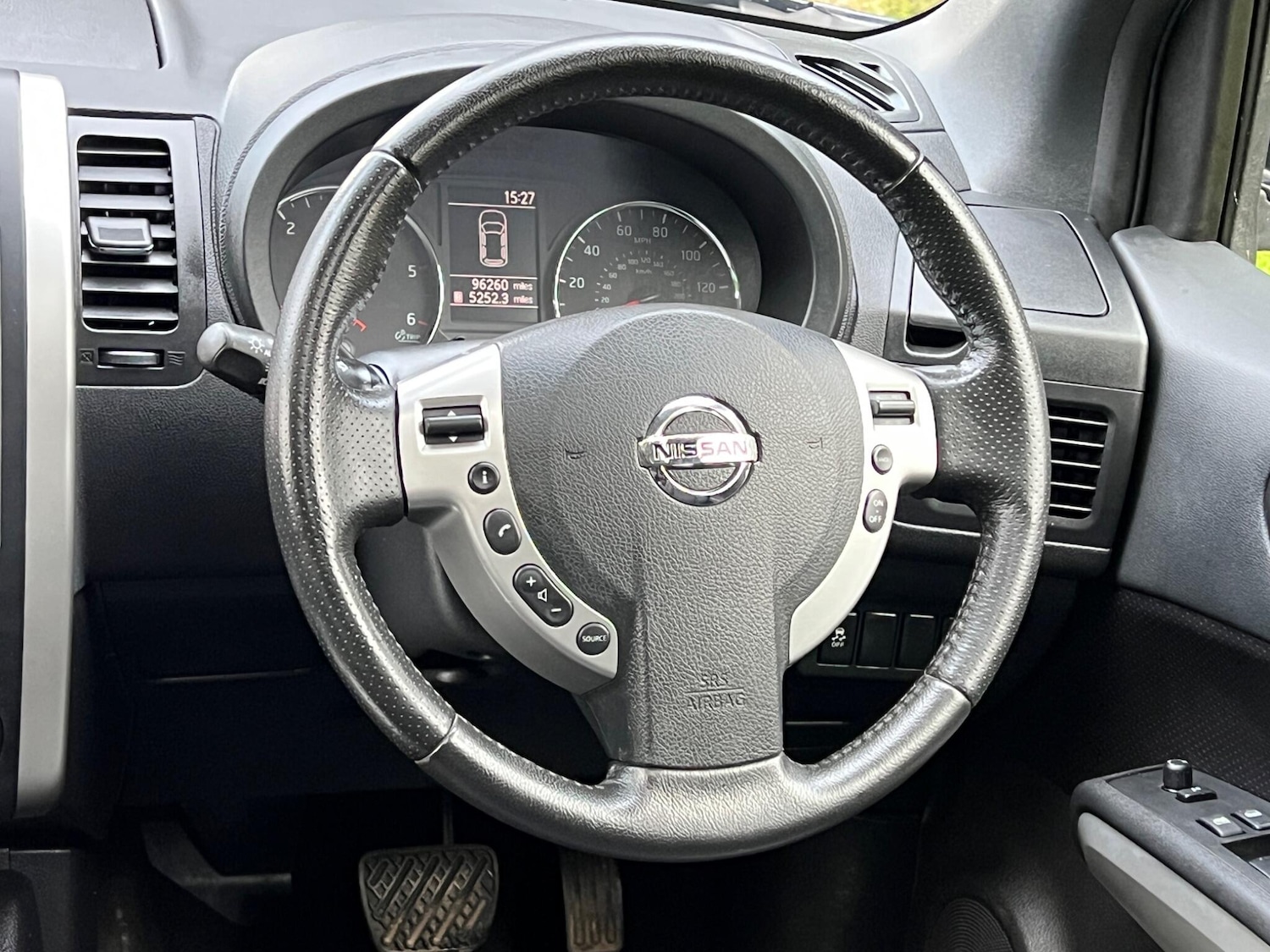 Used Nissan X-Trail 2013 for sale - 76975923: Photo 40