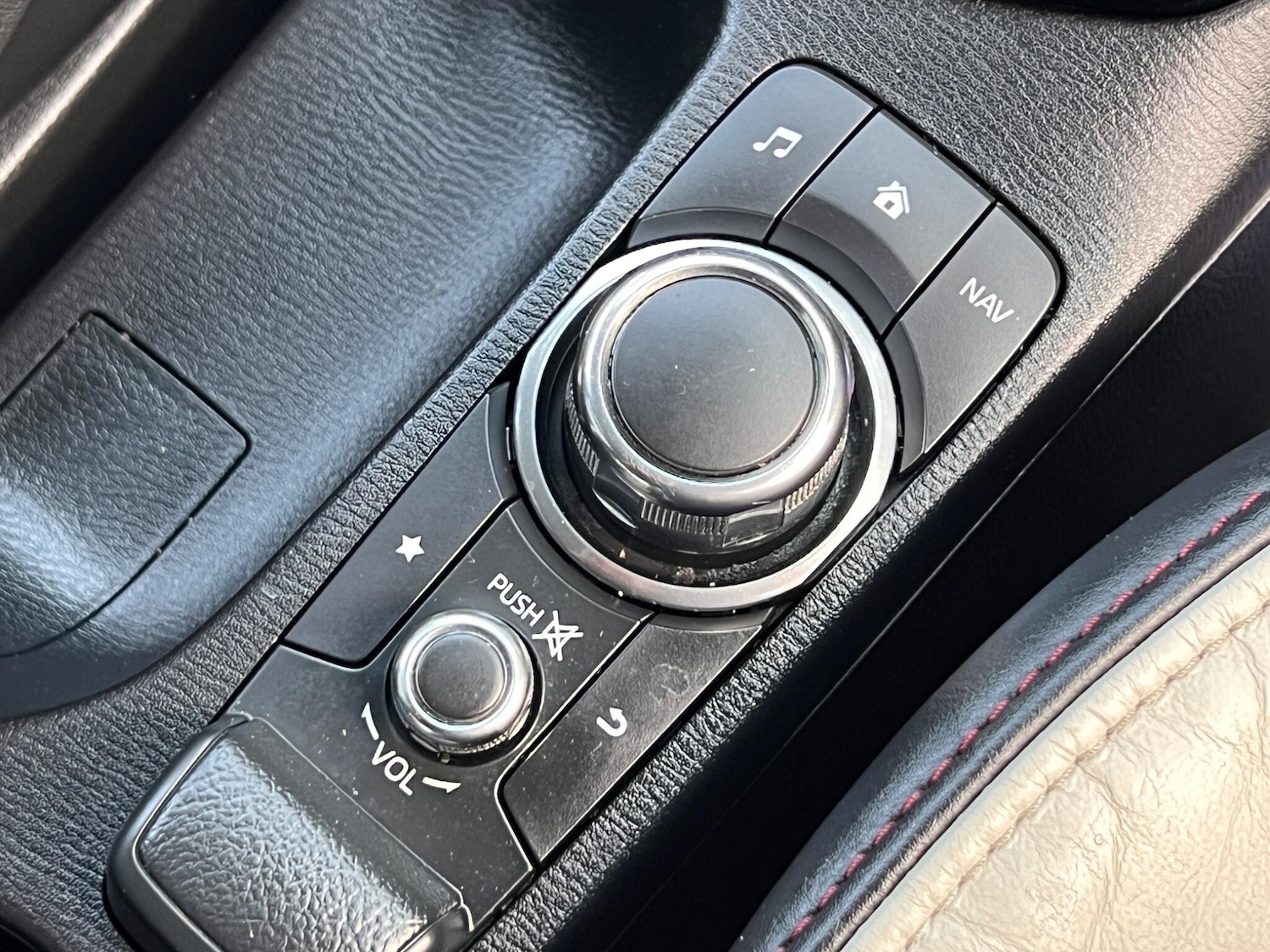 Used Mazda CX-3 2016 for sale - 77970263: Photo 35