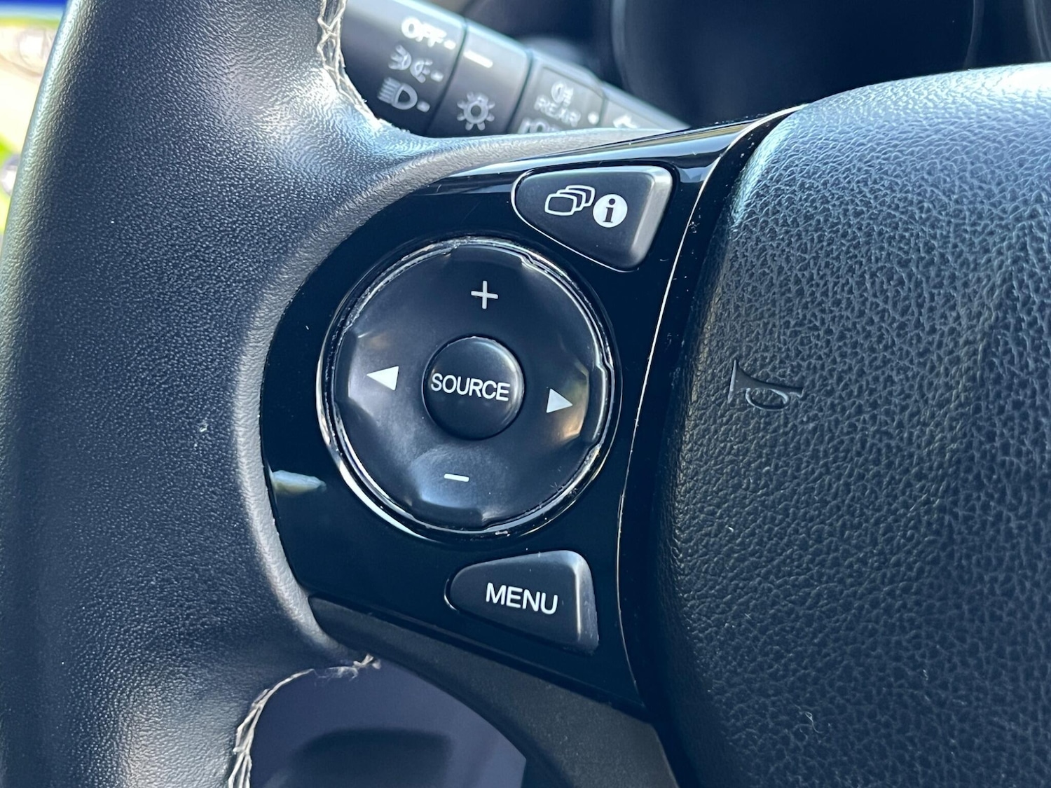 Used Honda Civic for sale - 78214904: Photo 30