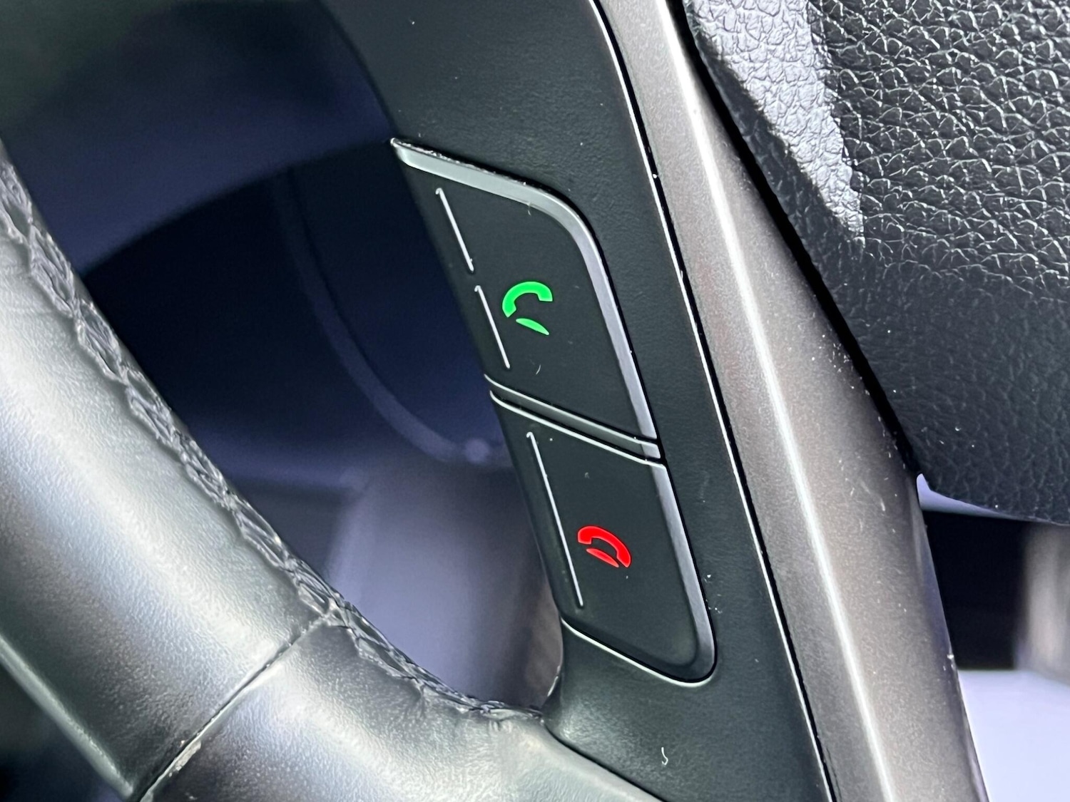 Used Hyundai Santa Fe 2016 for sale - 76953940: Photo 33