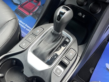 Used Hyundai Santa Fe 2016 for sale - 76953940: Photo