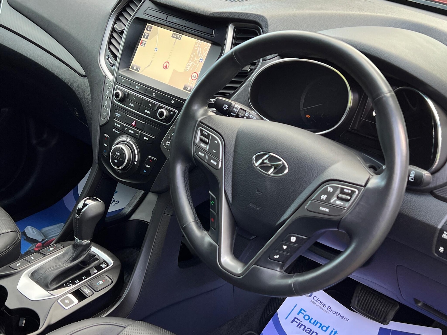 Used Hyundai Santa Fe 2016 for sale - 76953940: Photo 41