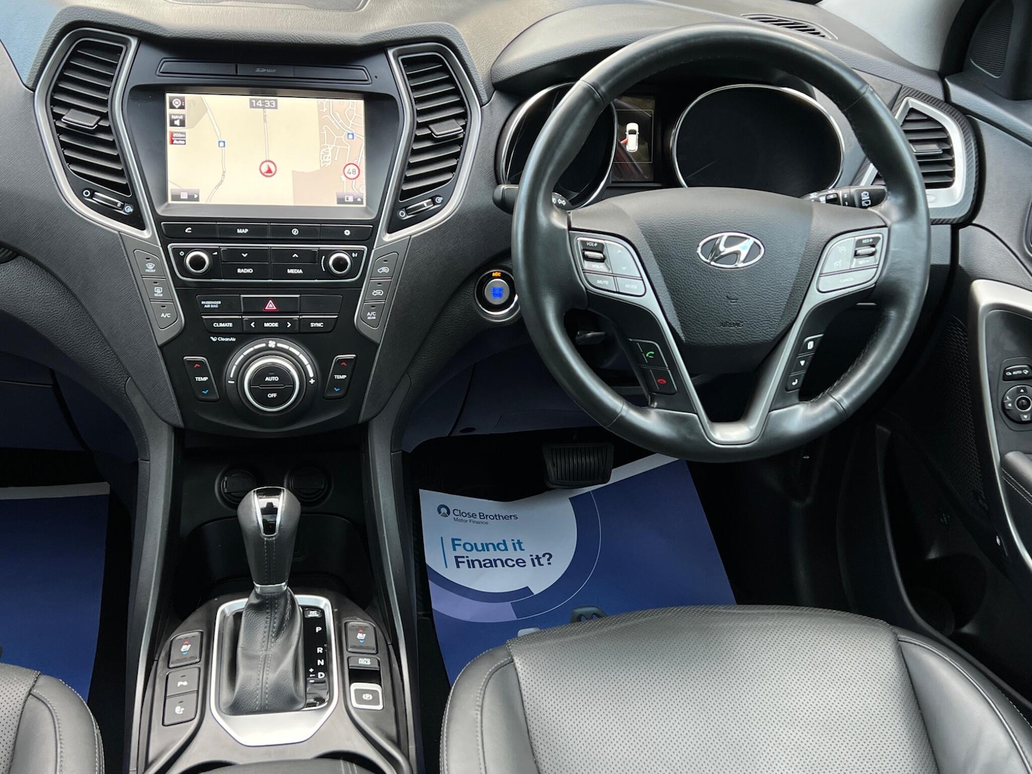 Used Hyundai Santa Fe 2016 for sale - 76953940: Photo 44