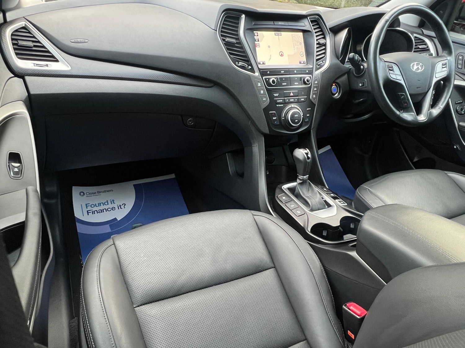 Used Hyundai Santa Fe 2016 for sale - 76953940: Photo 46