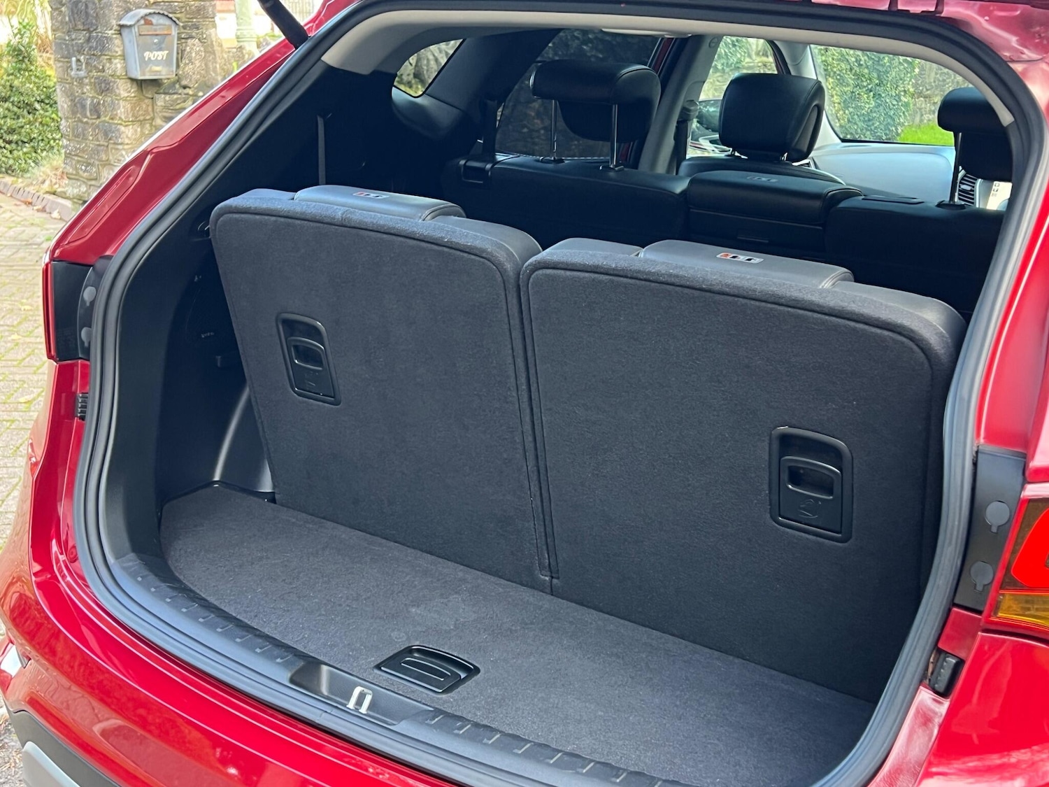 Used Hyundai Santa Fe 2016 for sale - 76953940: Photo 68