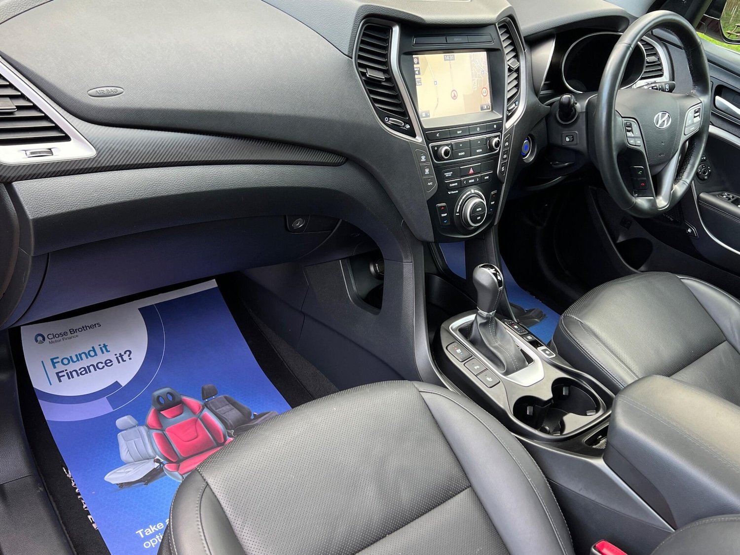 Used Hyundai Santa Fe 2016 for sale - 76953940: Photo 7