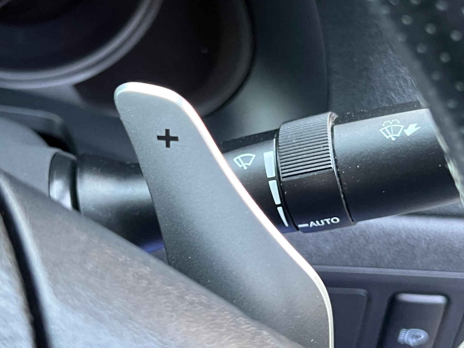 Used Lexus IS 2010 for sale - 76953917: Photo 31