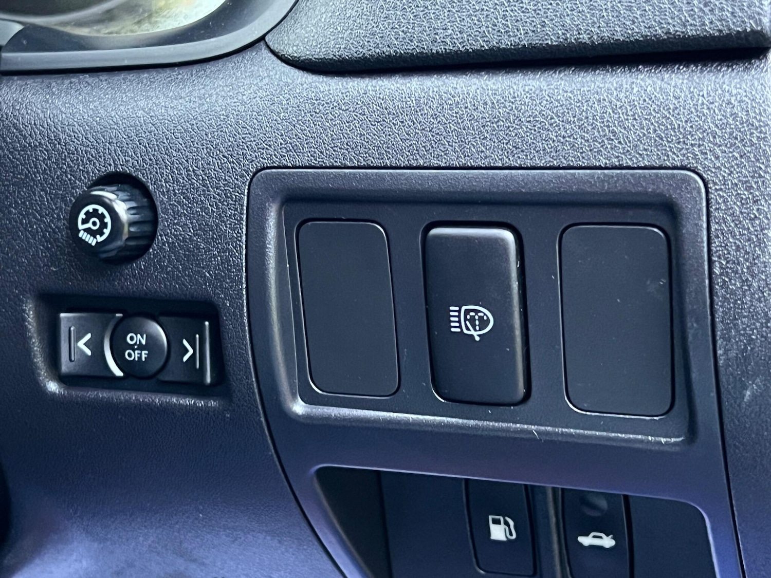 Used Lexus IS 2010 for sale - 76953917: Photo 36