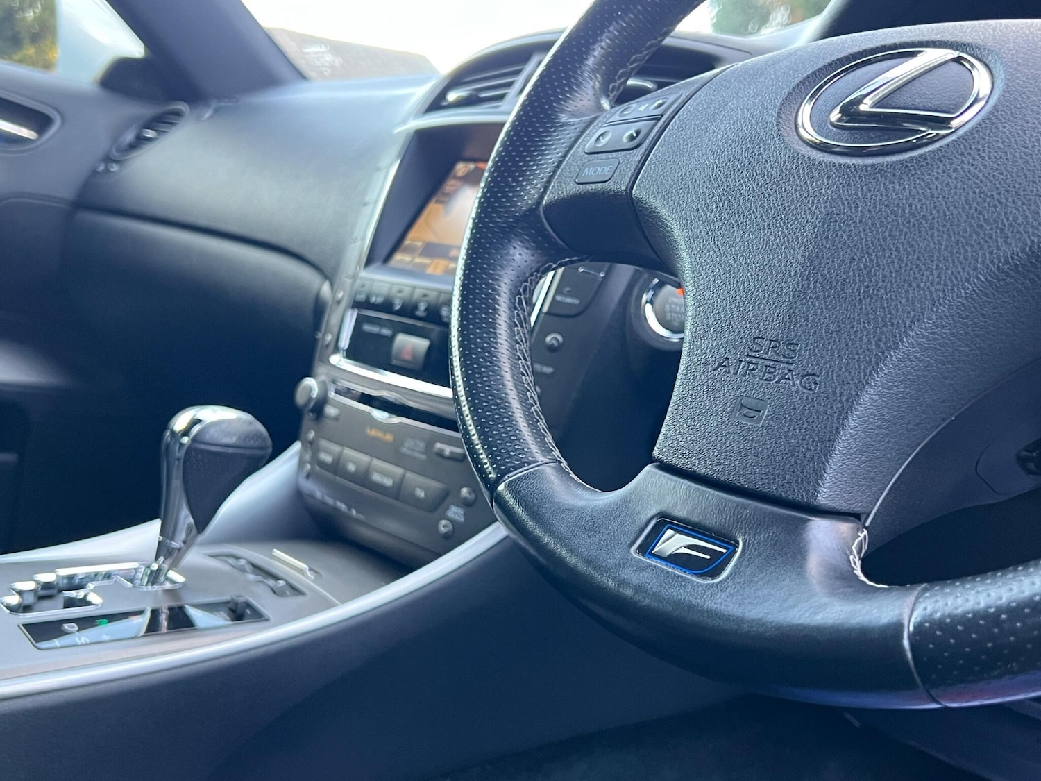 Used Lexus IS 2010 for sale - 76953917: Photo 40