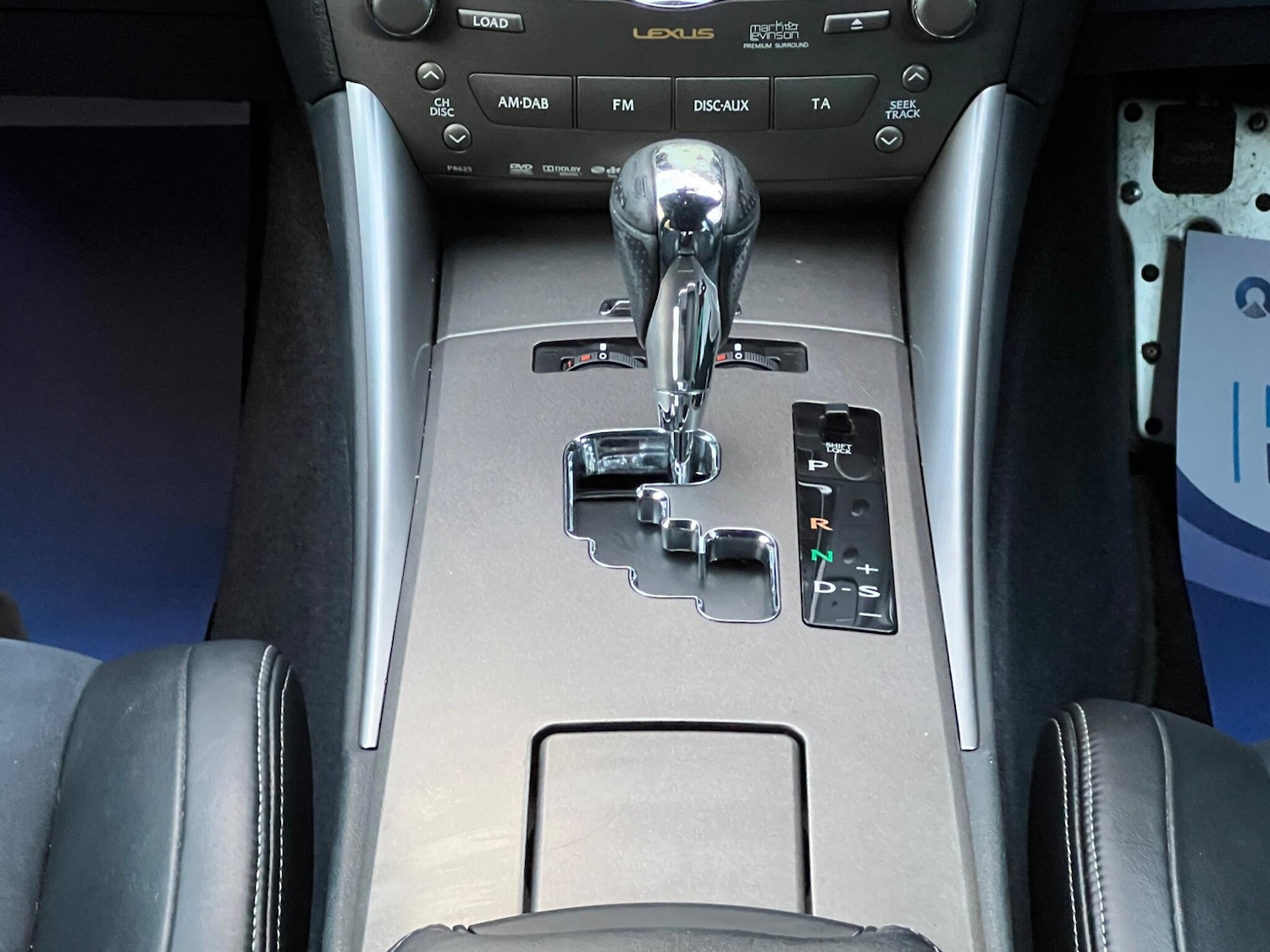 Used Lexus IS 2010 for sale - 76953917: Photo 44