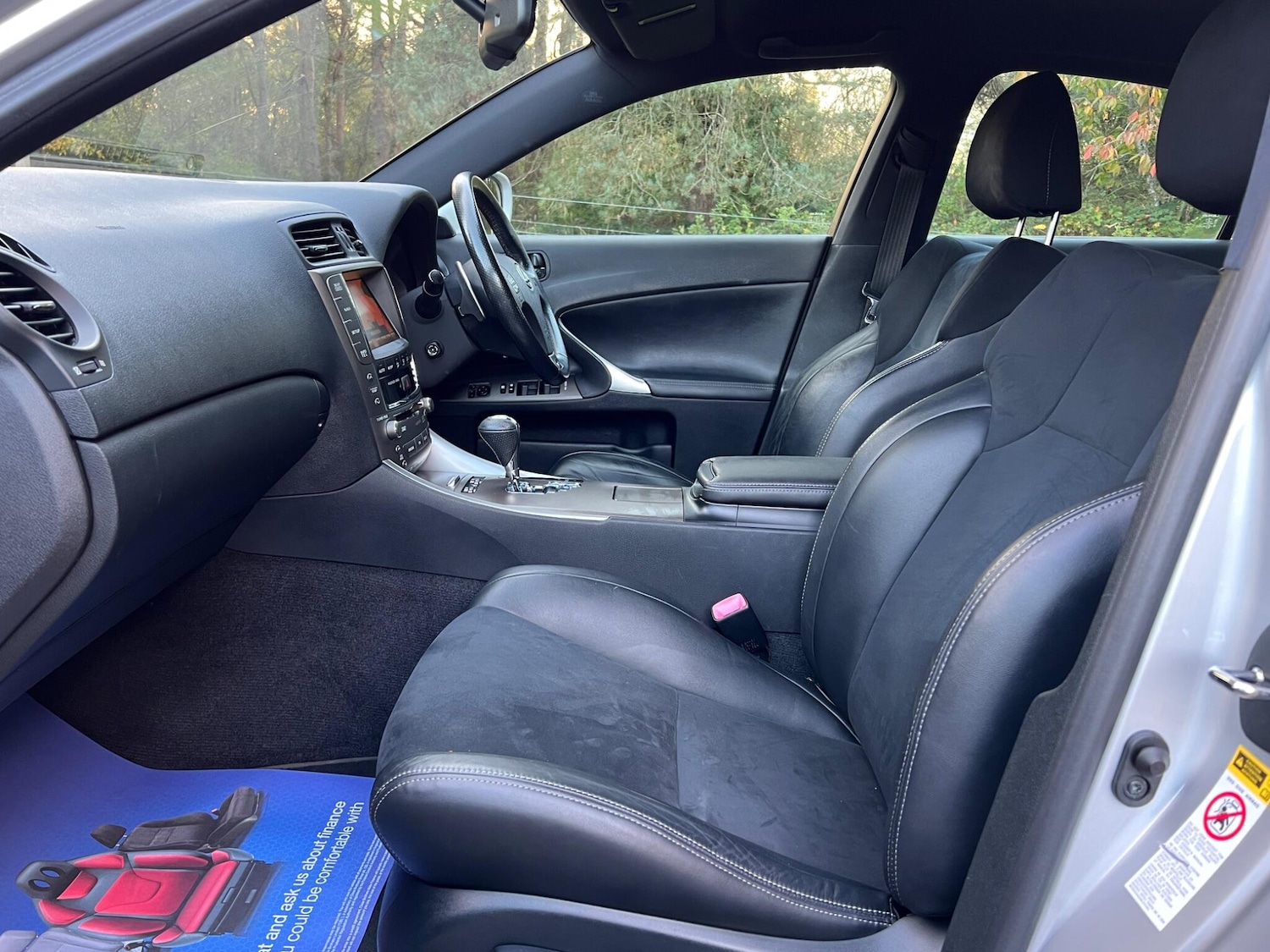 Used Lexus IS 2010 for sale - 76953917: Photo 53