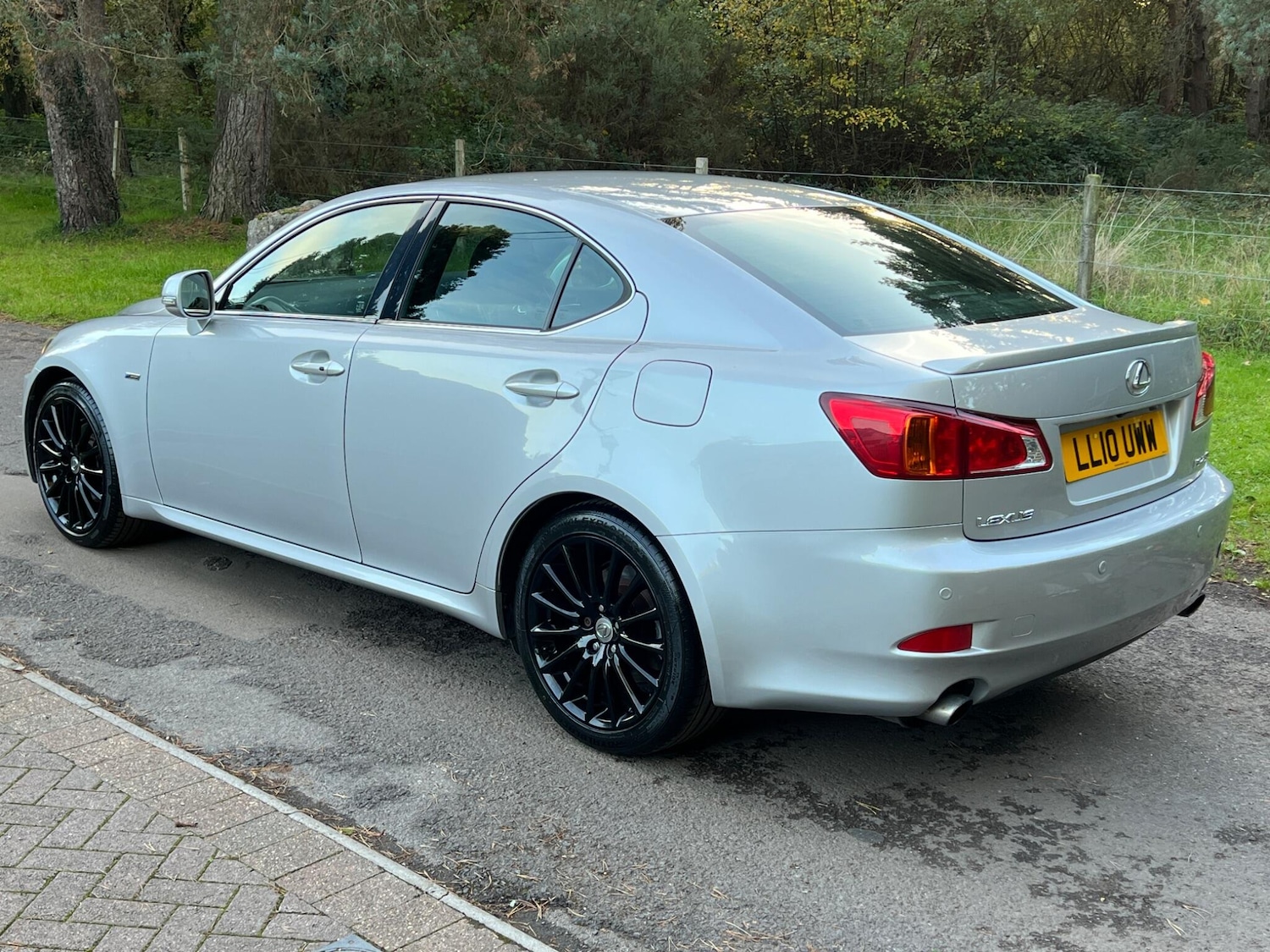 Used Lexus IS 2010 for sale - 76953917: Photo 61