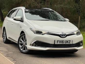 Toyota Auris feature image