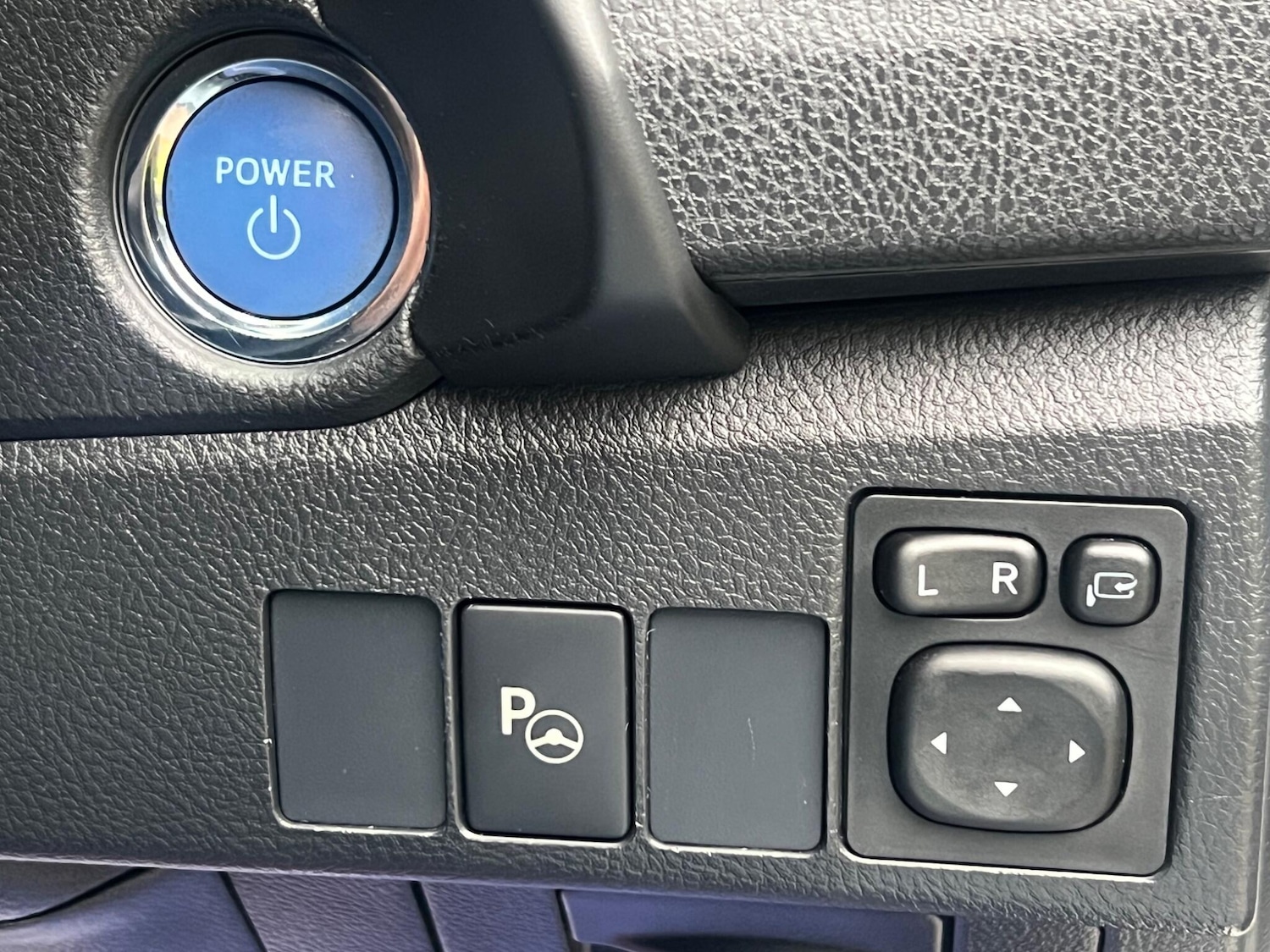 Used Toyota Auris 2016 for sale - 76953906: Photo 37