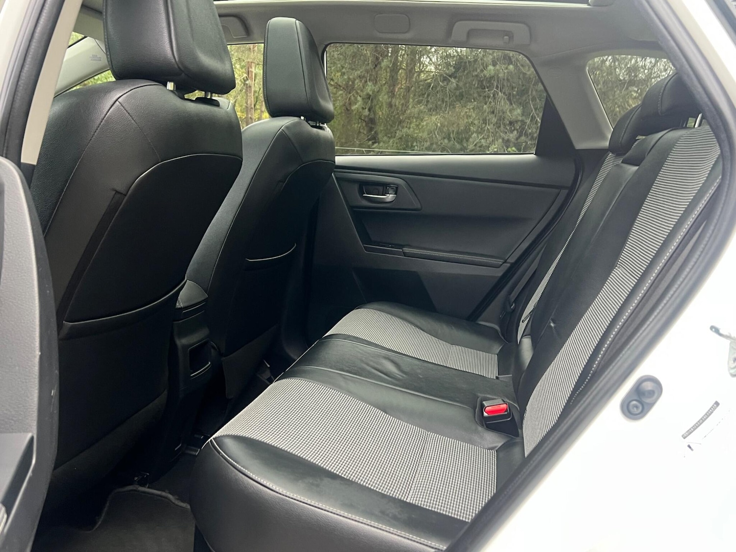 Used Toyota Auris 2016 for sale - 76953906: Photo 48