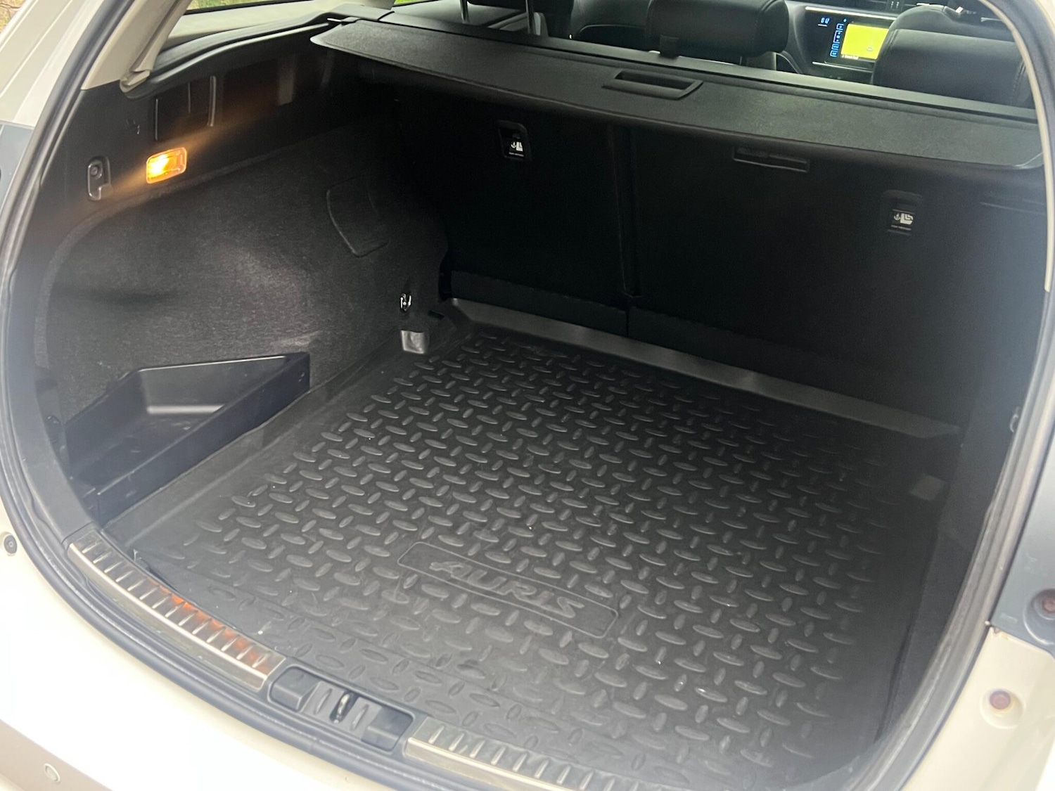 Used Toyota Auris 2016 for sale - 76953906: Photo 60