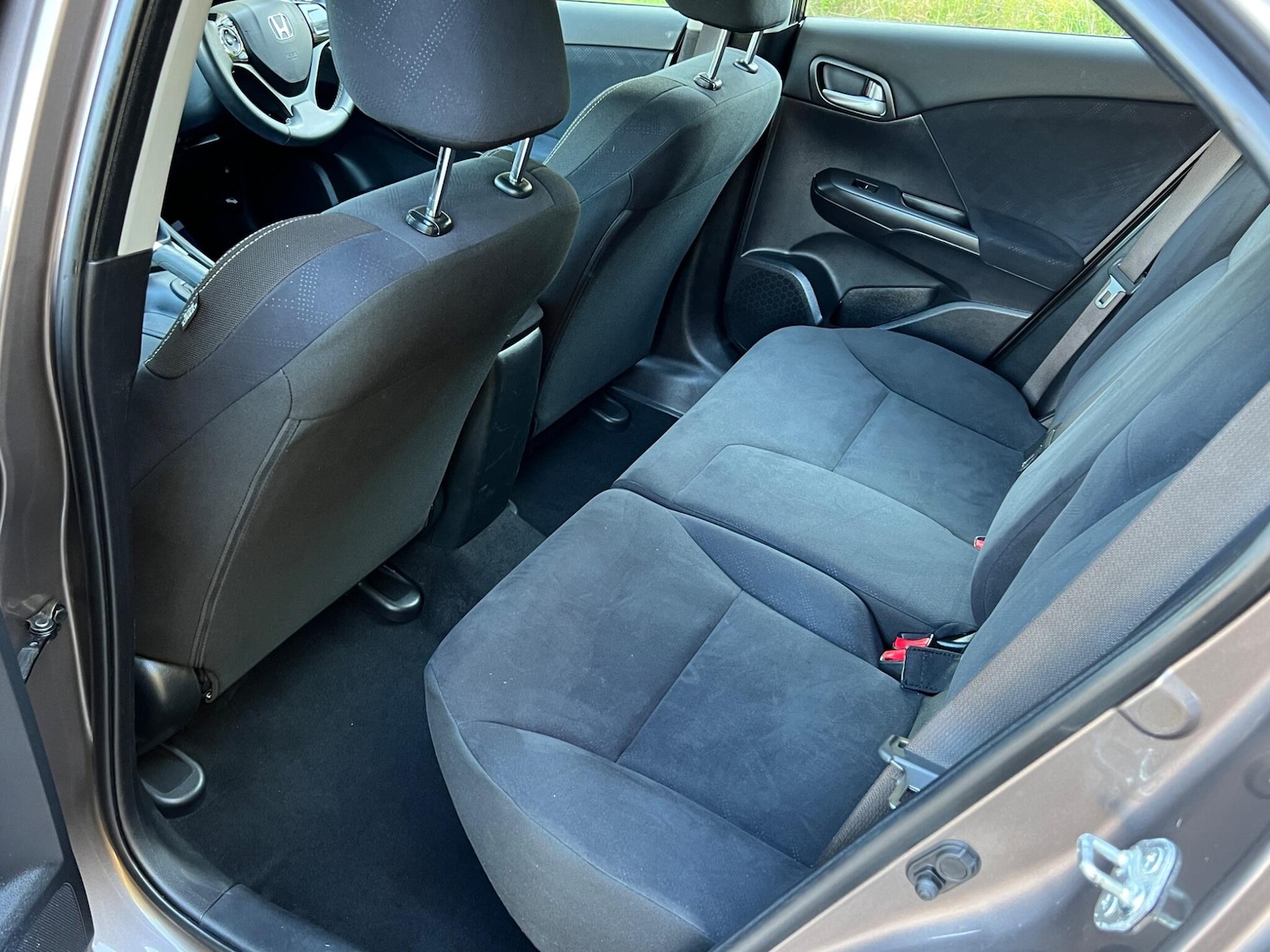 Used Honda Civic 2015 for sale - 76953922: Photo 14