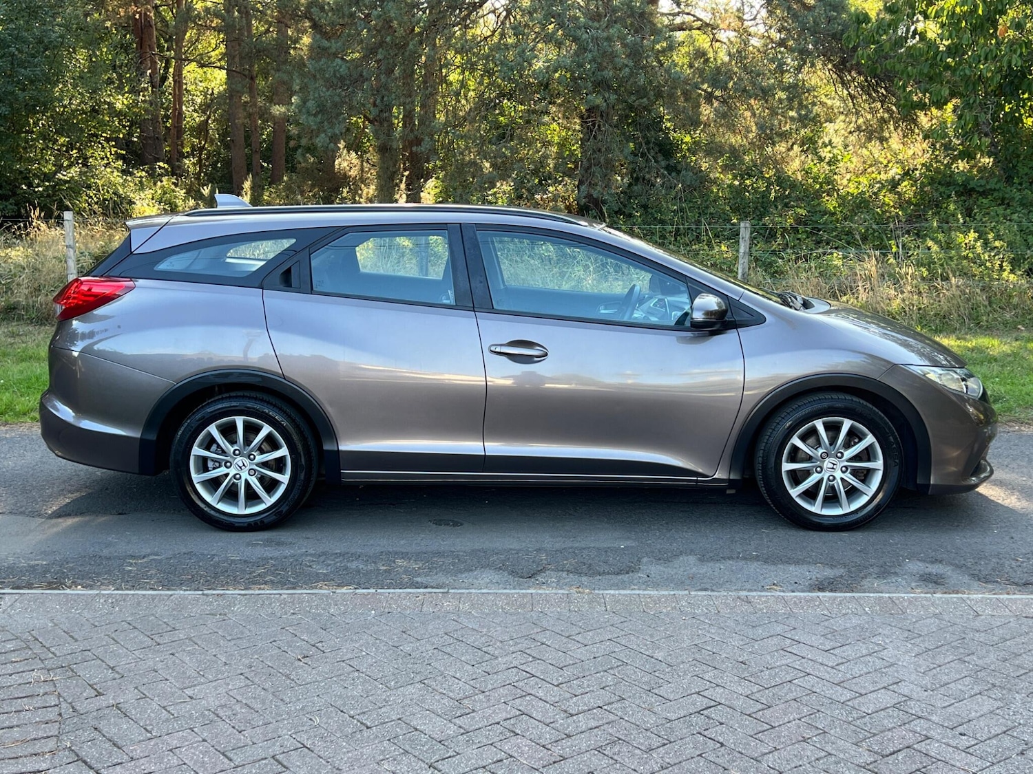 Used Honda Civic 2015 for sale - 76953922: Photo 3