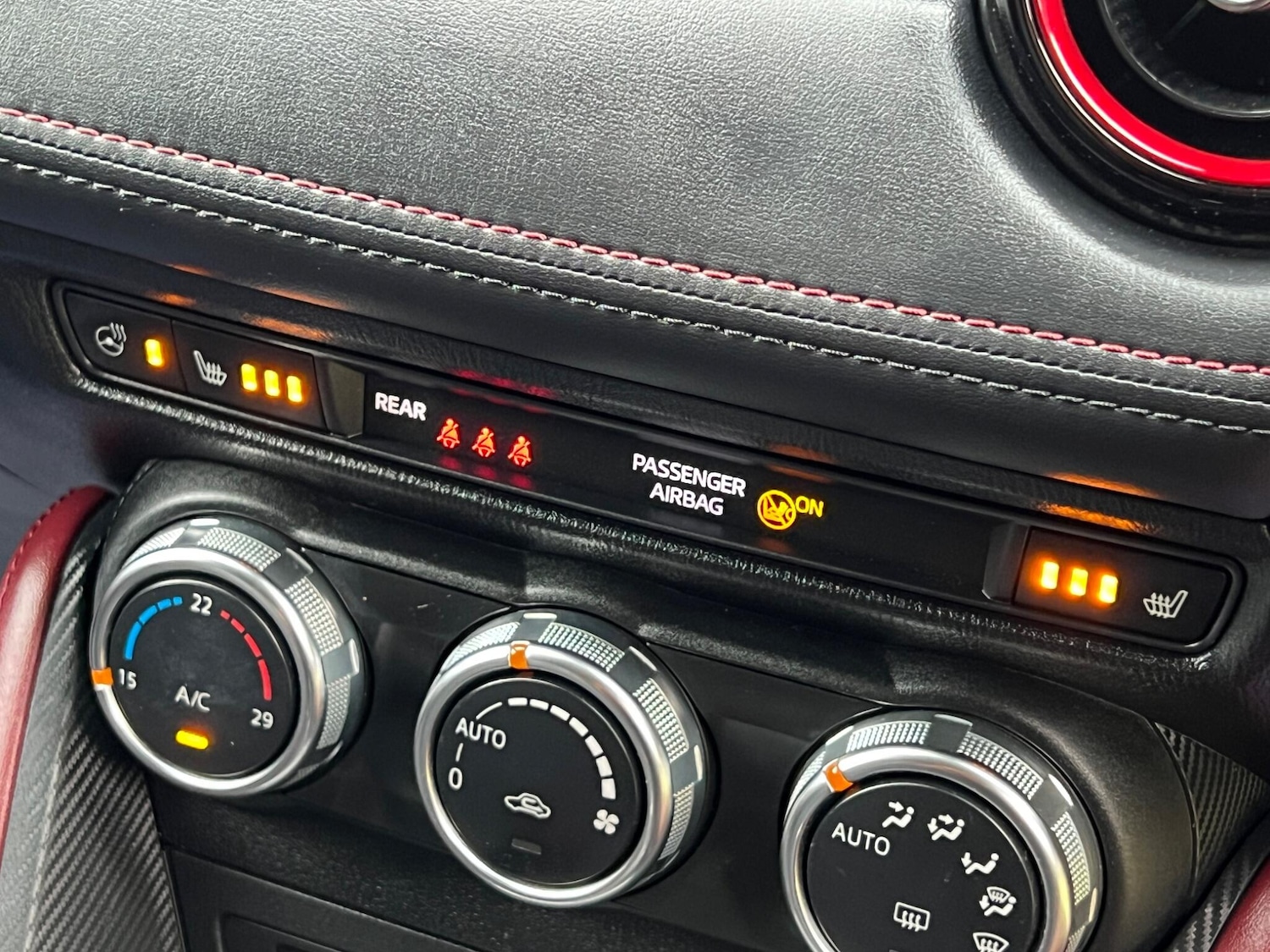 Used Mazda CX-3 2017 for sale - 76953924: Photo 3