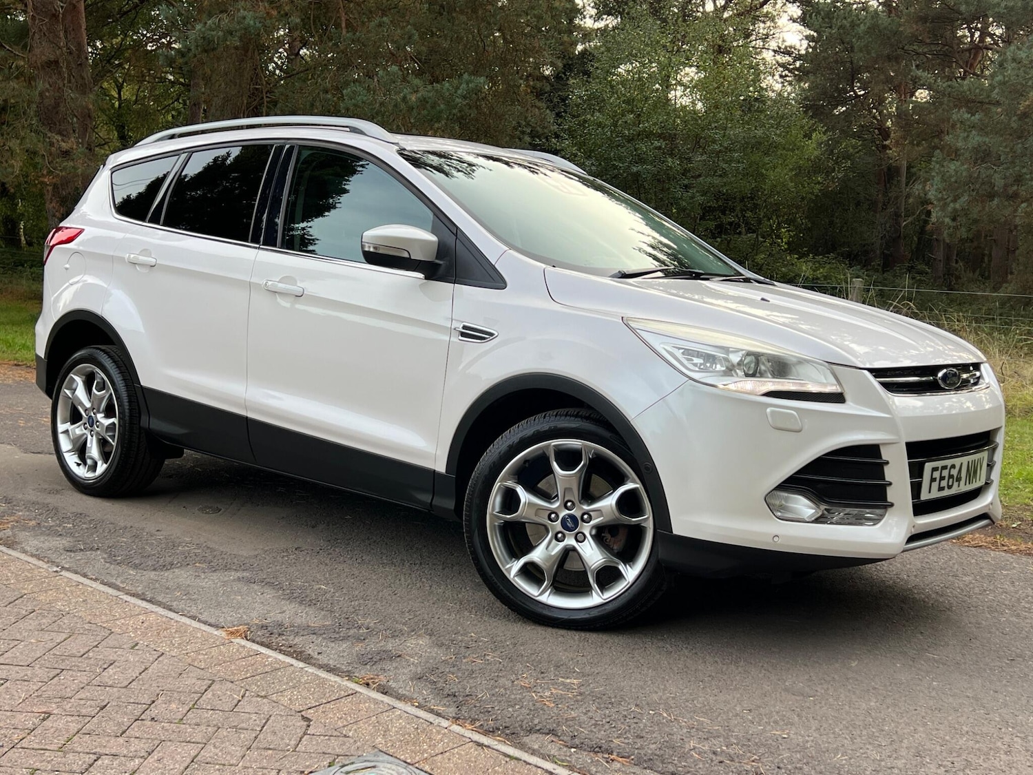 Used Ford Kuga 2014 for sale - 76952443: Photo 15