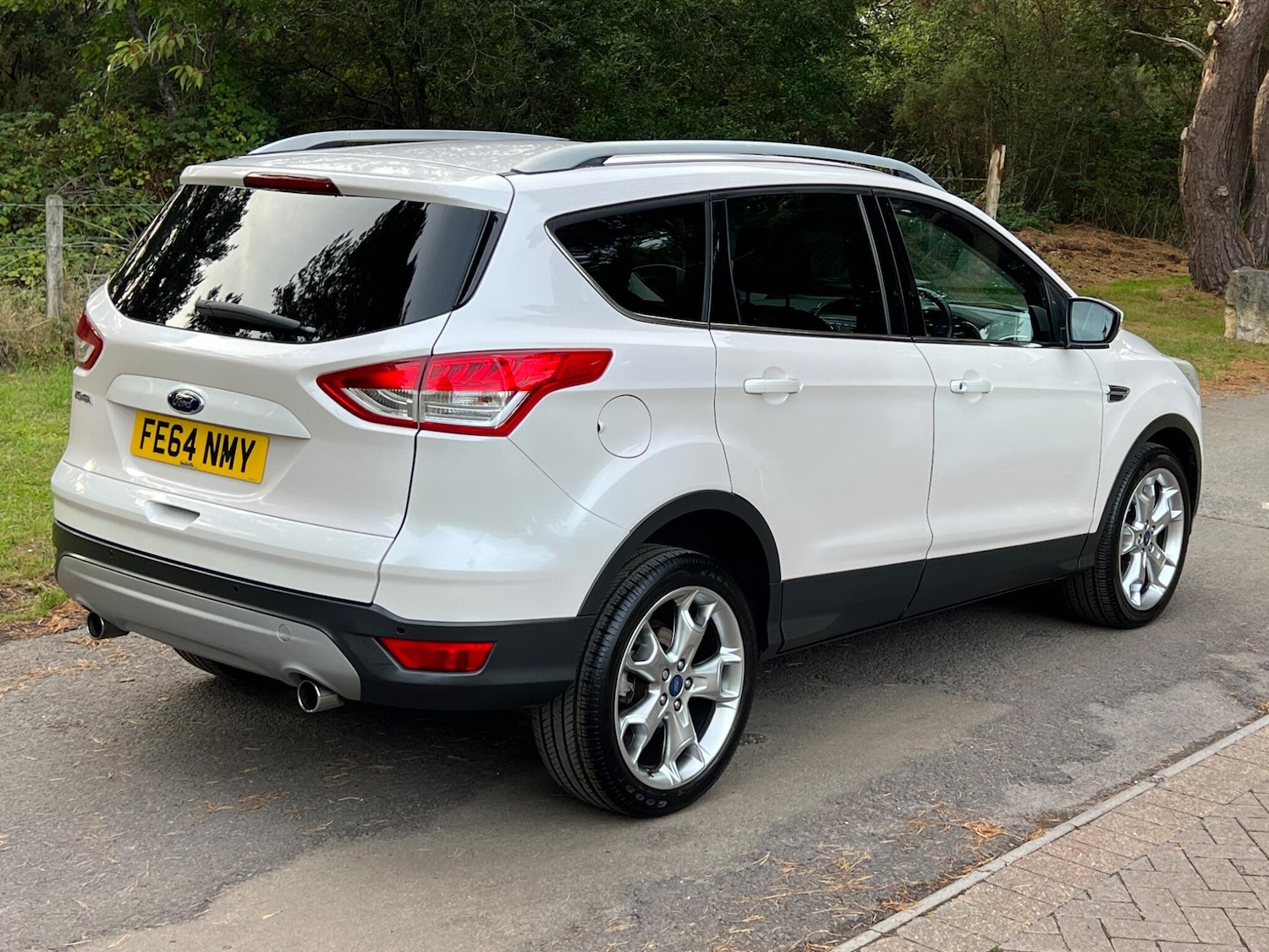 Used Ford Kuga 2014 for sale - 76952443: Photo 5