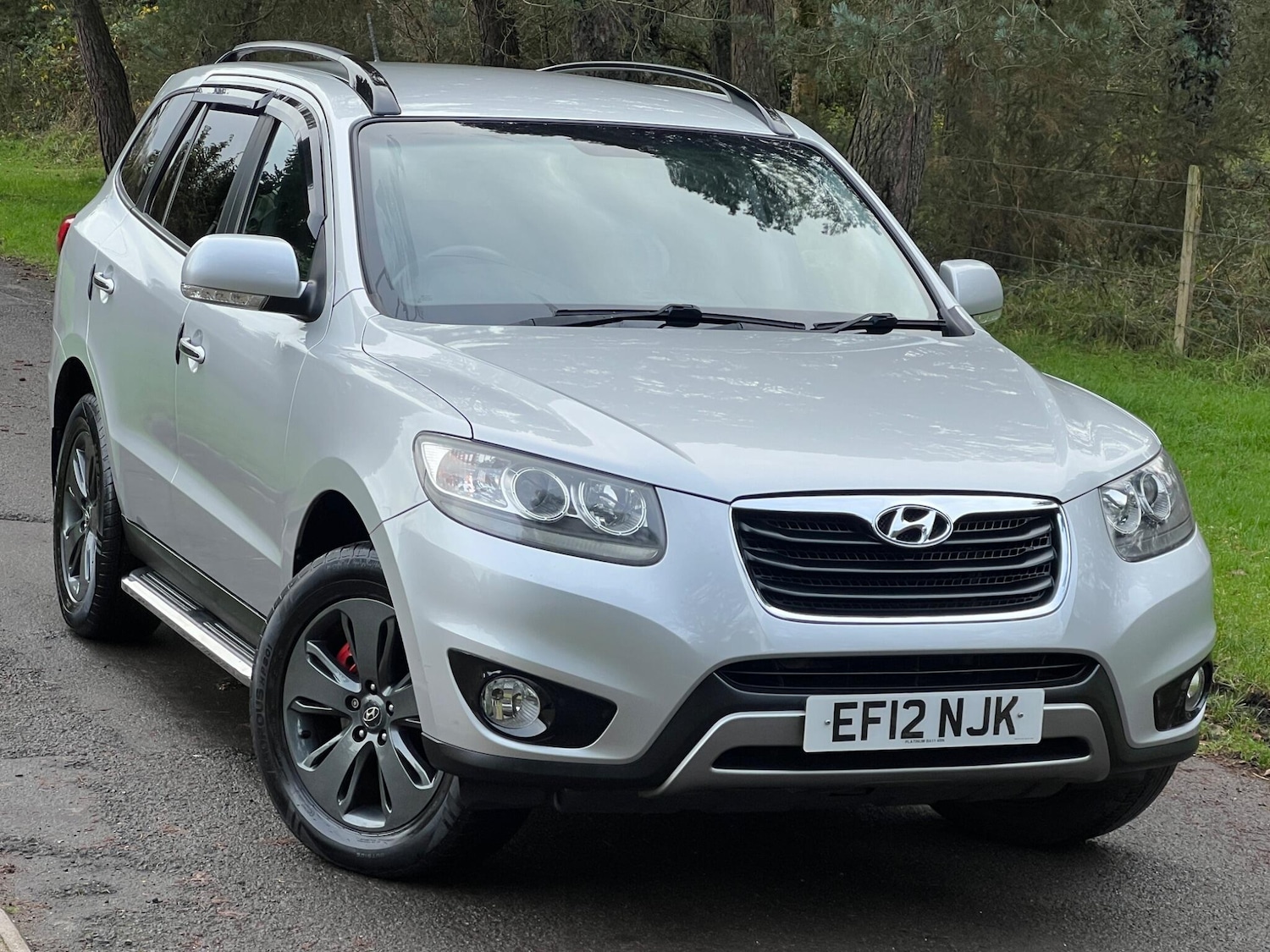 Used Hyundai Santa Fe 2012 for sale - 77020924: Photo 13