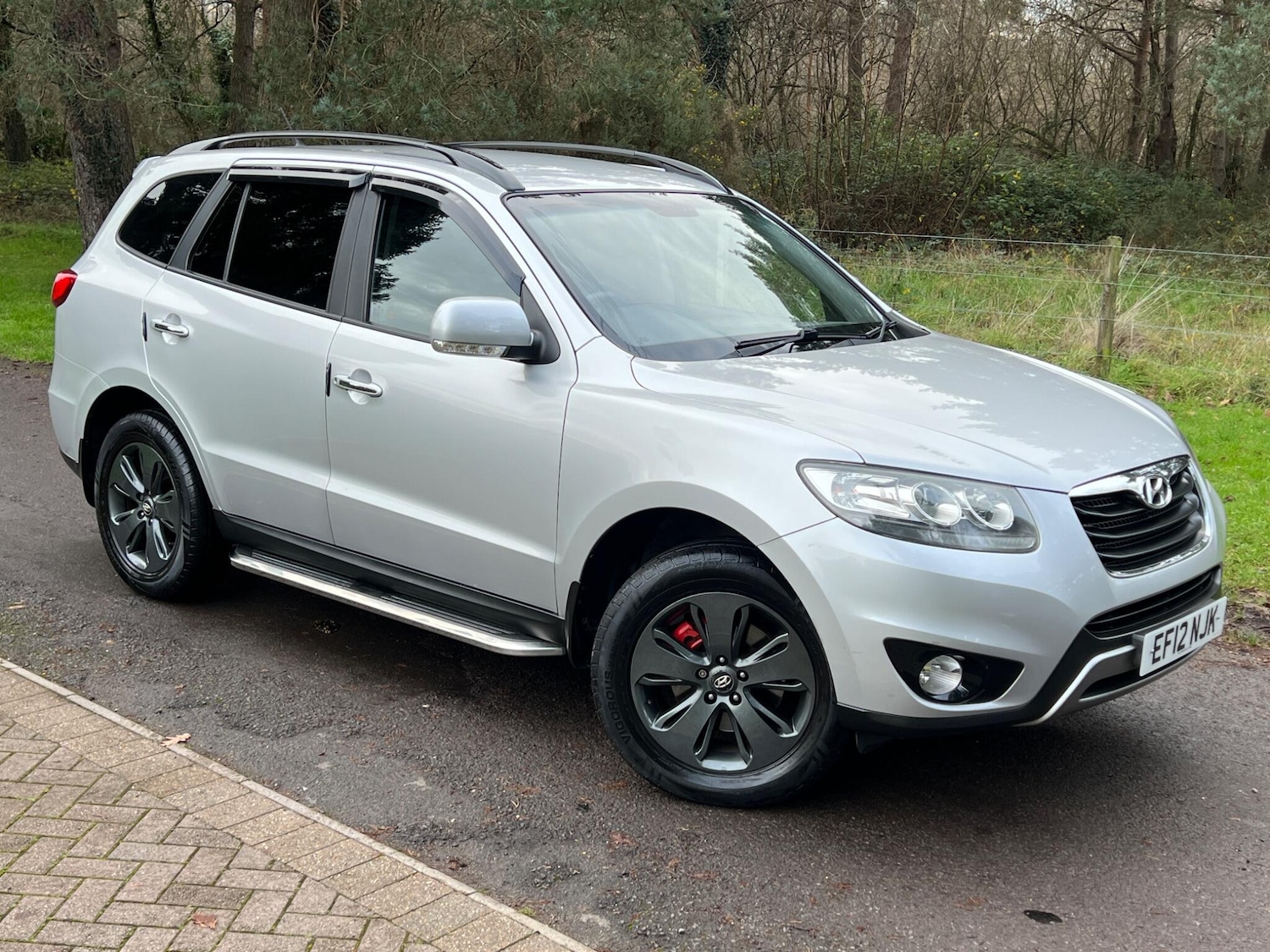 Used Hyundai Santa Fe 2012 for sale - 77020924: Photo 16