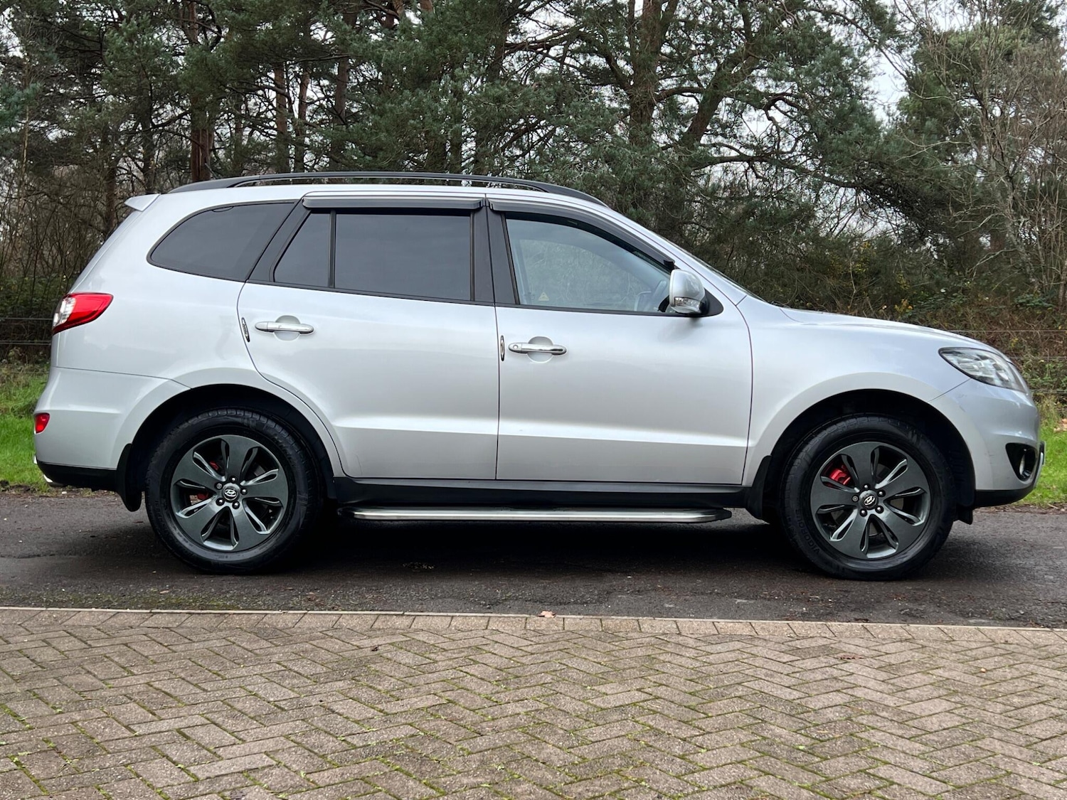 Used Hyundai Santa Fe 2012 for sale - 77020924: Photo 18