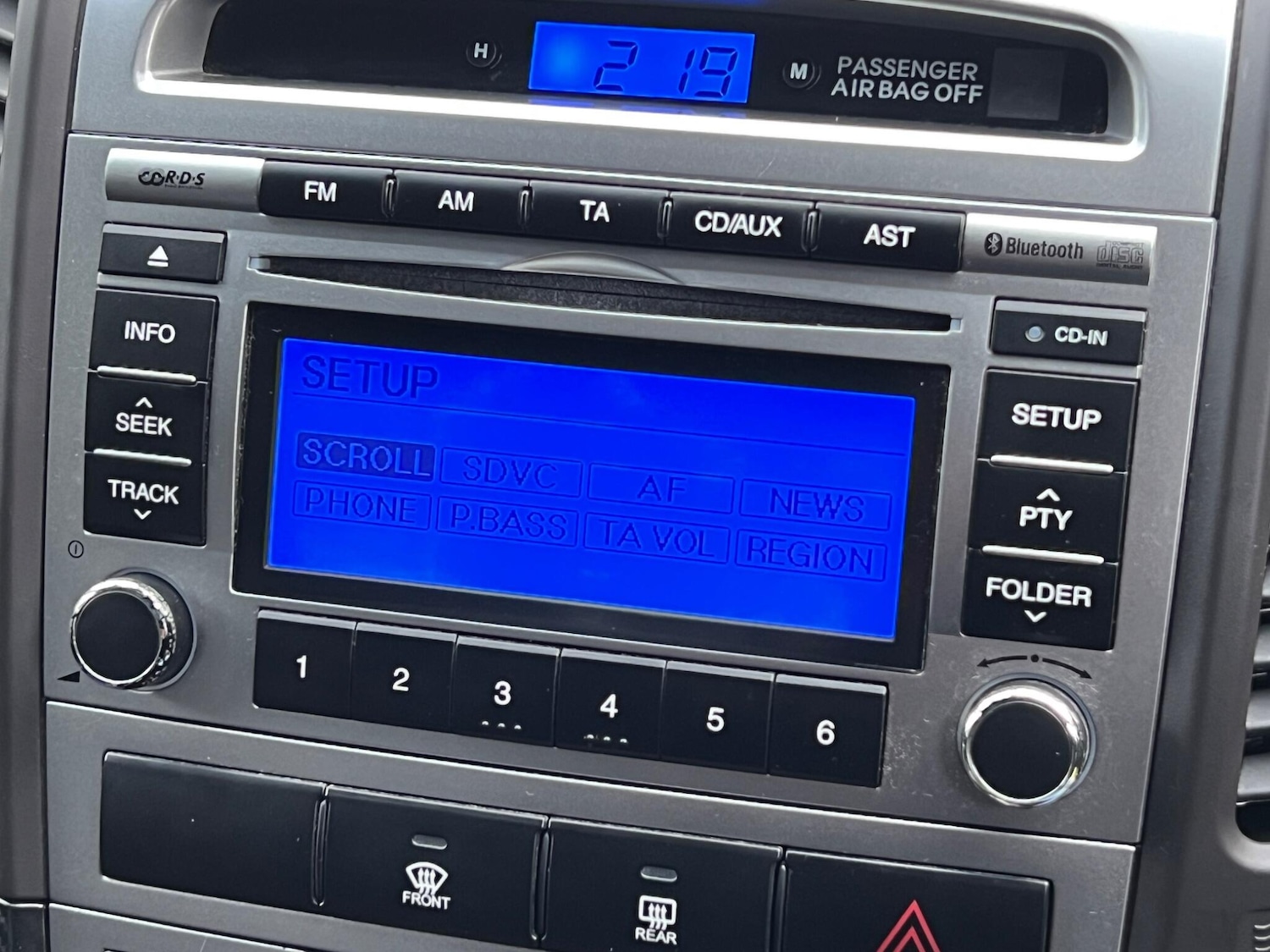 Used Hyundai Santa Fe 2012 for sale - 77020924: Photo 21