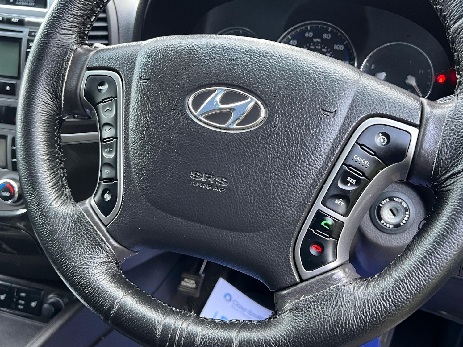 Used Hyundai Santa Fe 2012 for sale - 77020924: Photo 33